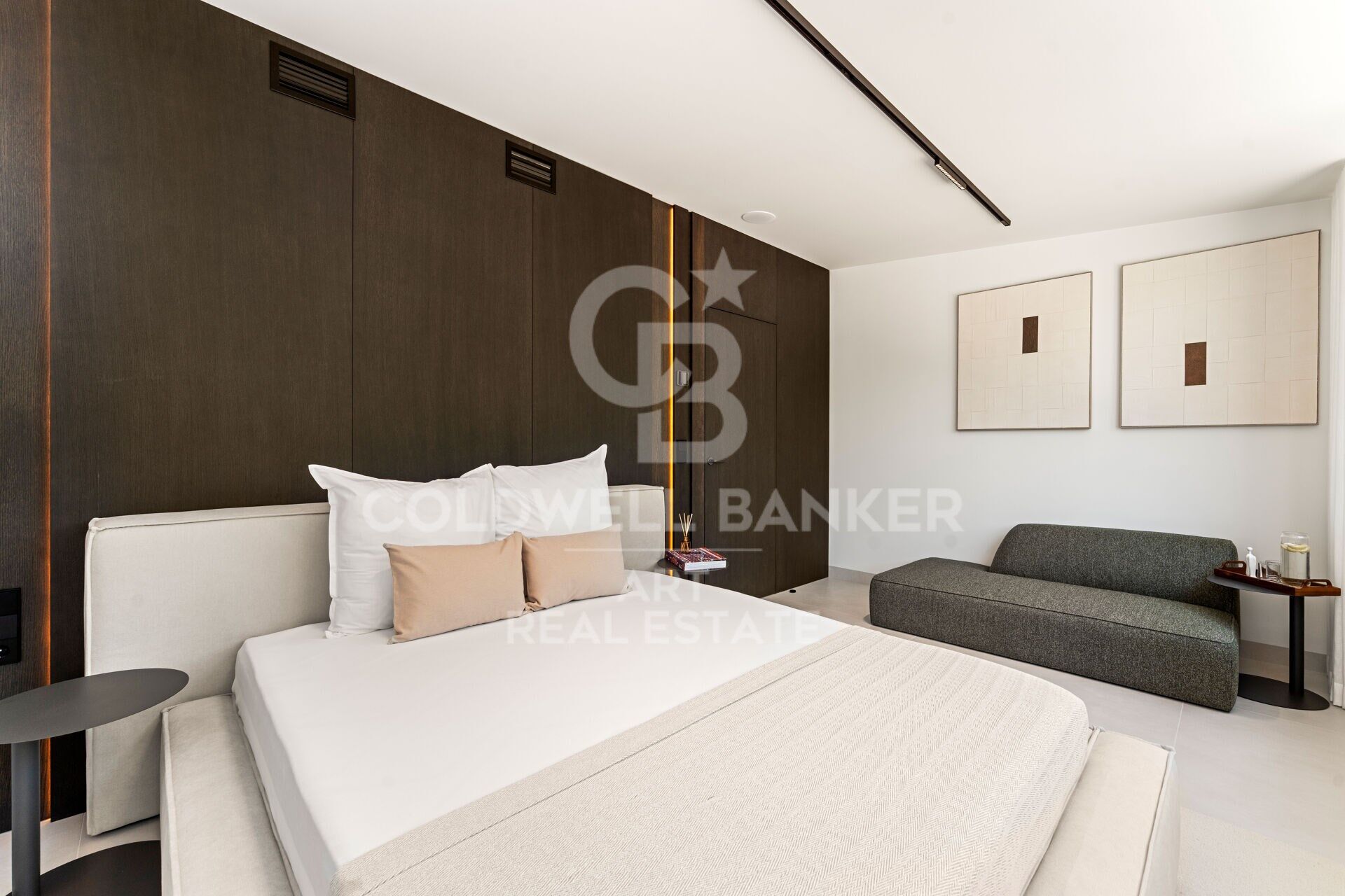 Spectaculaire penthouse entièrement rénové à Sierra Blanca- Marbella
