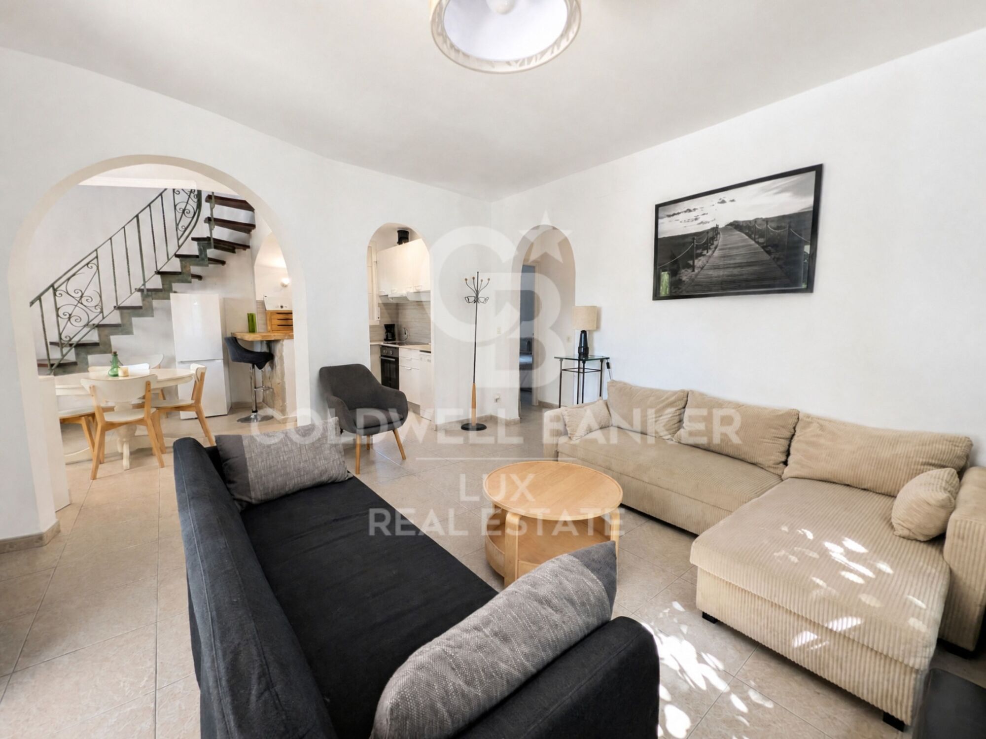 Villa with a tourist licence and garage in Requesens, Empuriabrava