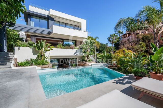 Villa contemporánea en El Campanario, New Golden Mile