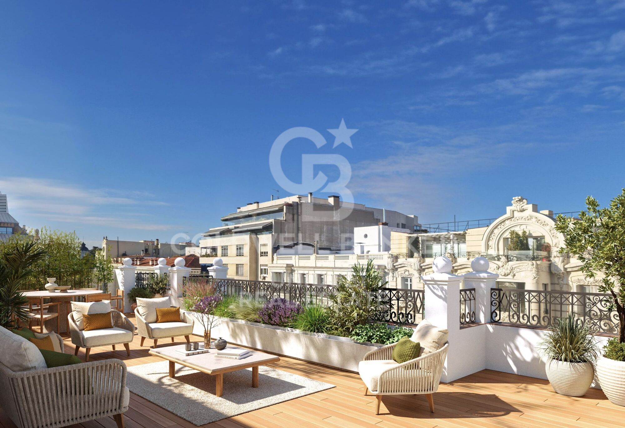 Ático dúplex de 5 habitaciones y terraza