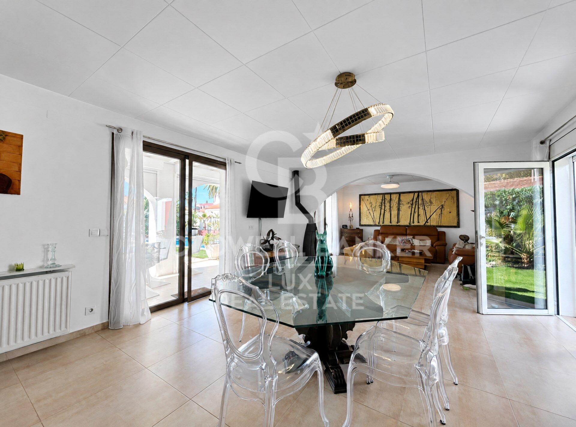 Einstöckige Villa mit separater Wohnung in Empuriabrava
