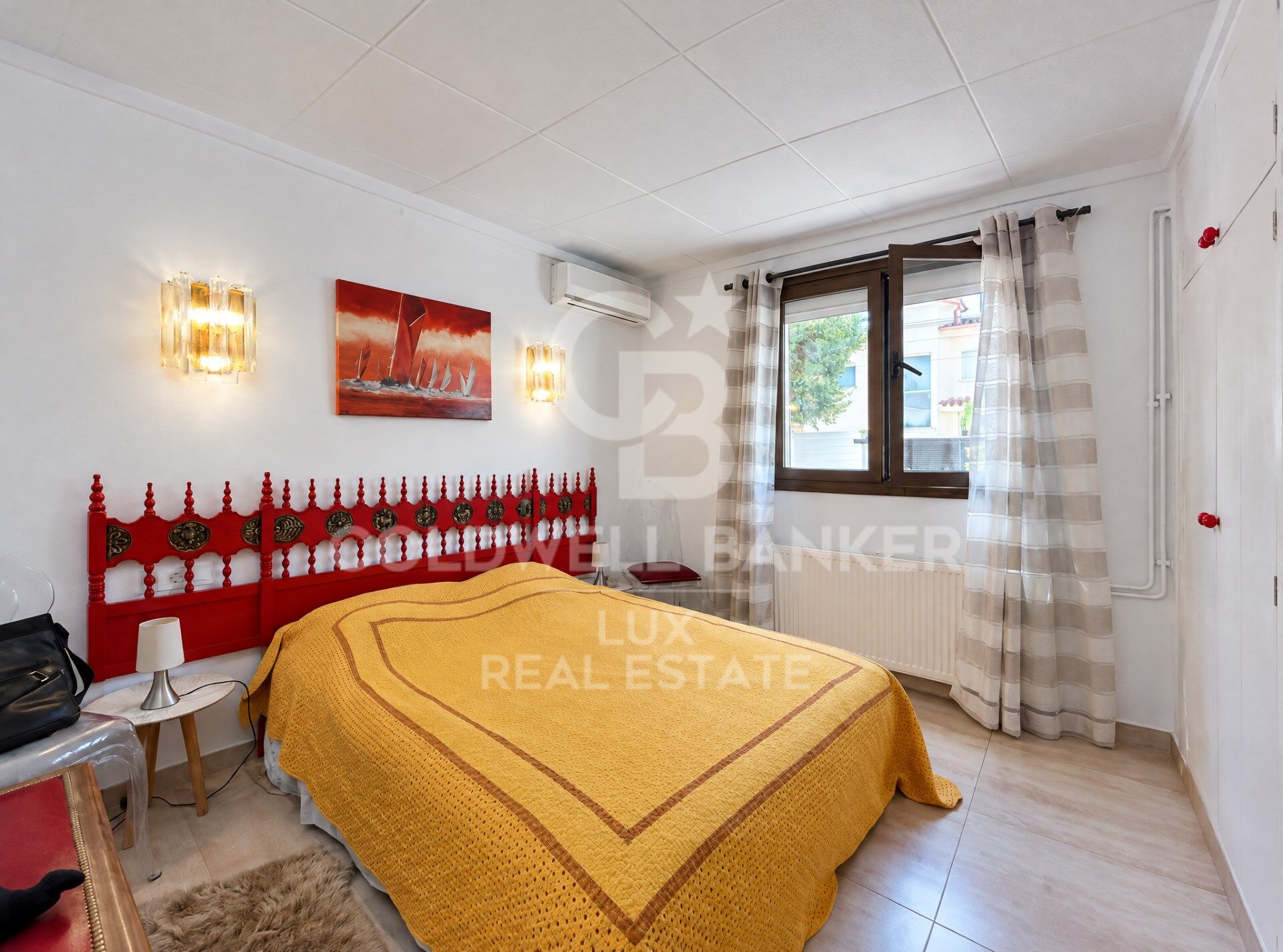 Einstöckige Villa mit separater Wohnung in Empuriabrava