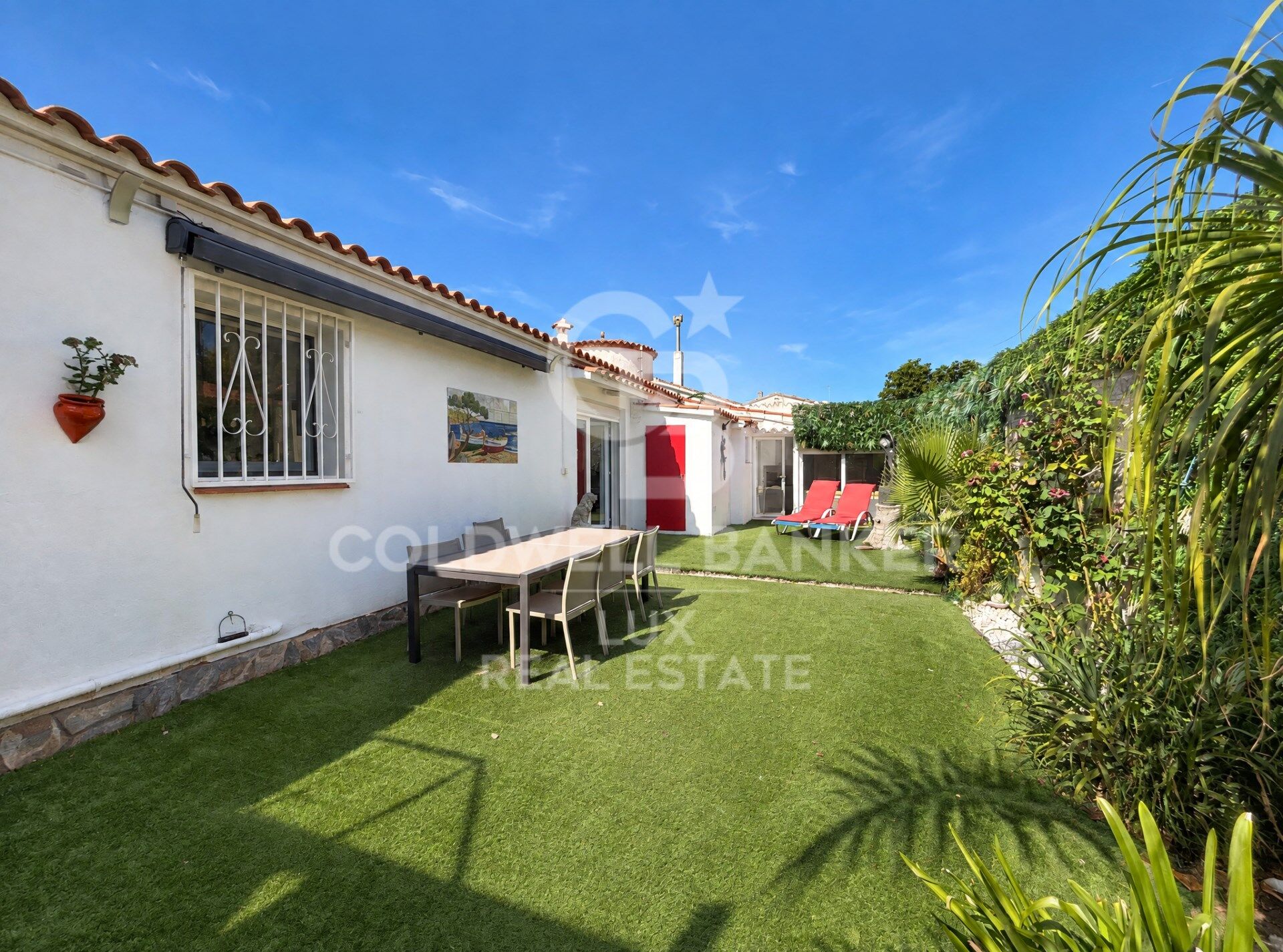 Einstöckige Villa mit separater Wohnung in Empuriabrava