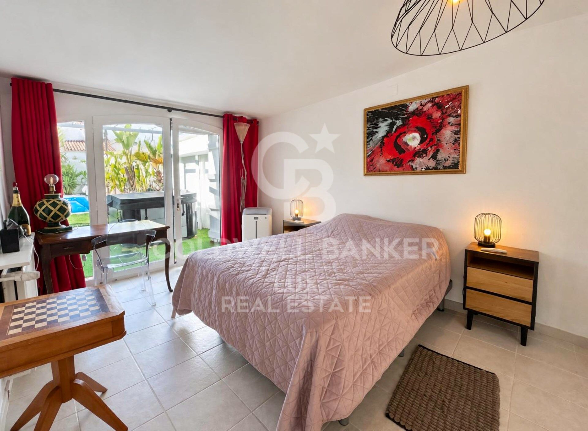 Einstöckige Villa mit separater Wohnung in Empuriabrava