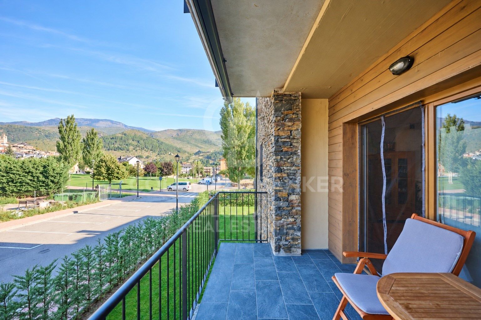 Apartamento con terraza en Bellver de Cerdanya