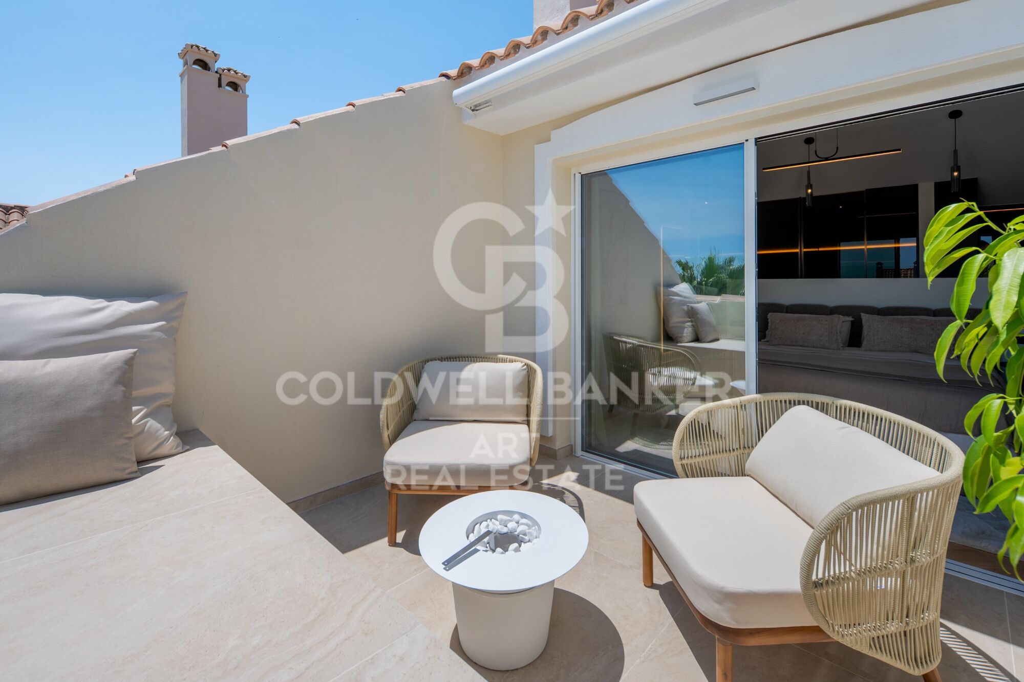 Duplex Penthouse in Aloha Hill Club, Nueva Andalucia, Marbella