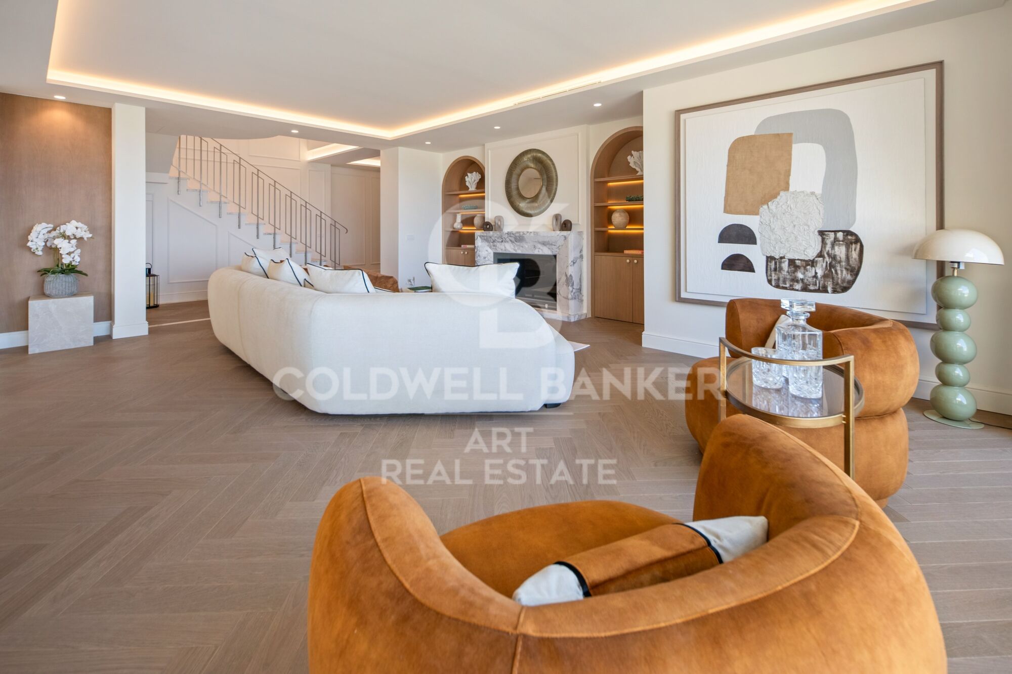 Extraordinario ático dúplex en el corazón de Nueva Andalucía