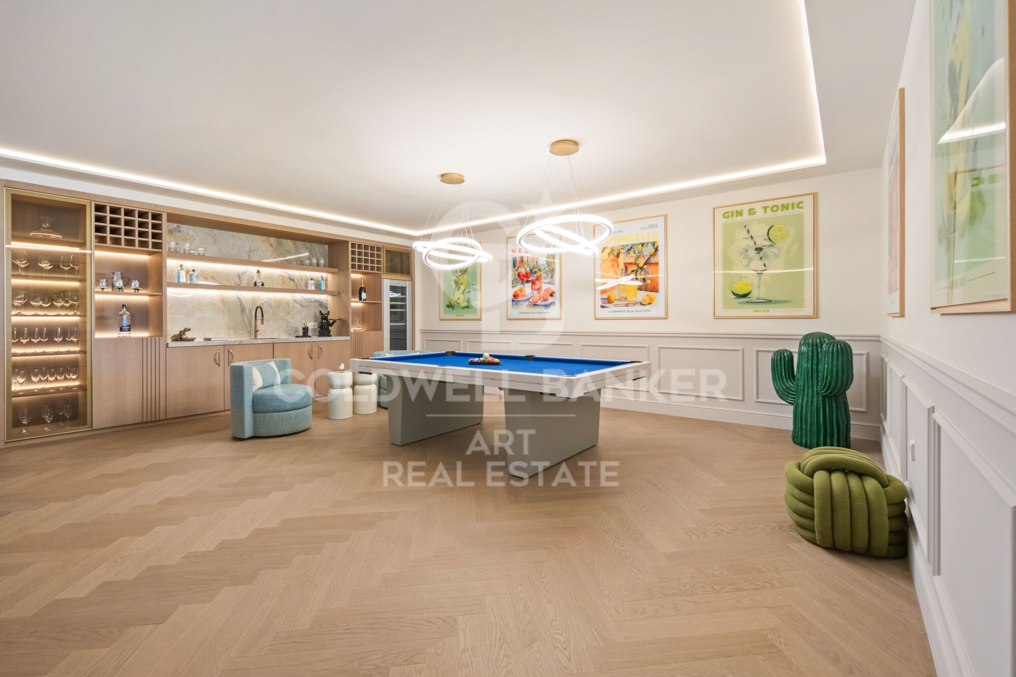 Extraordinario ático dúplex en el corazón de Nueva Andalucía