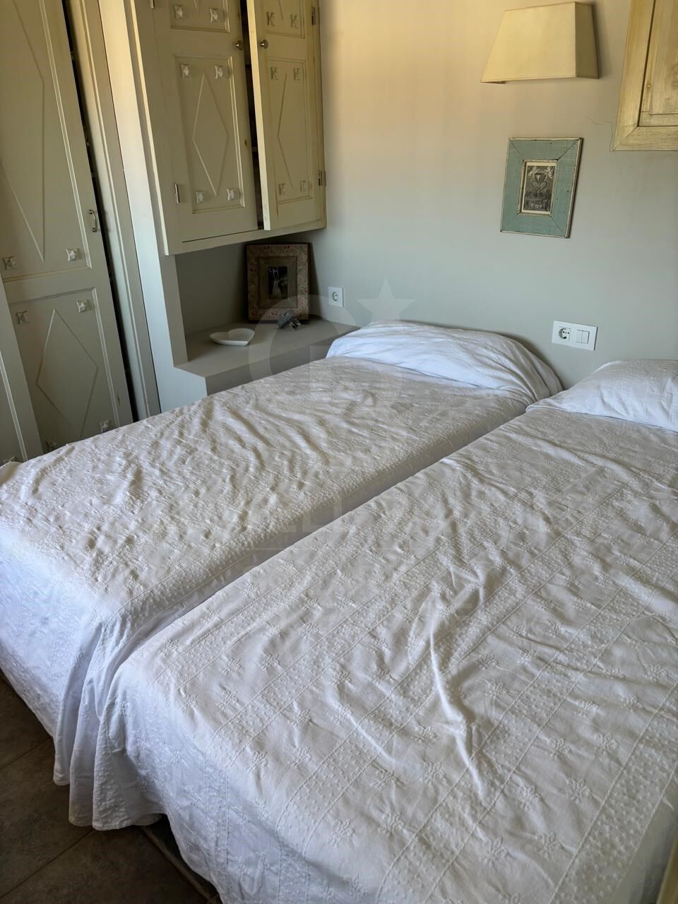 Amplia casa de 5 dormitorios a pocos pasos del mar en Jávea