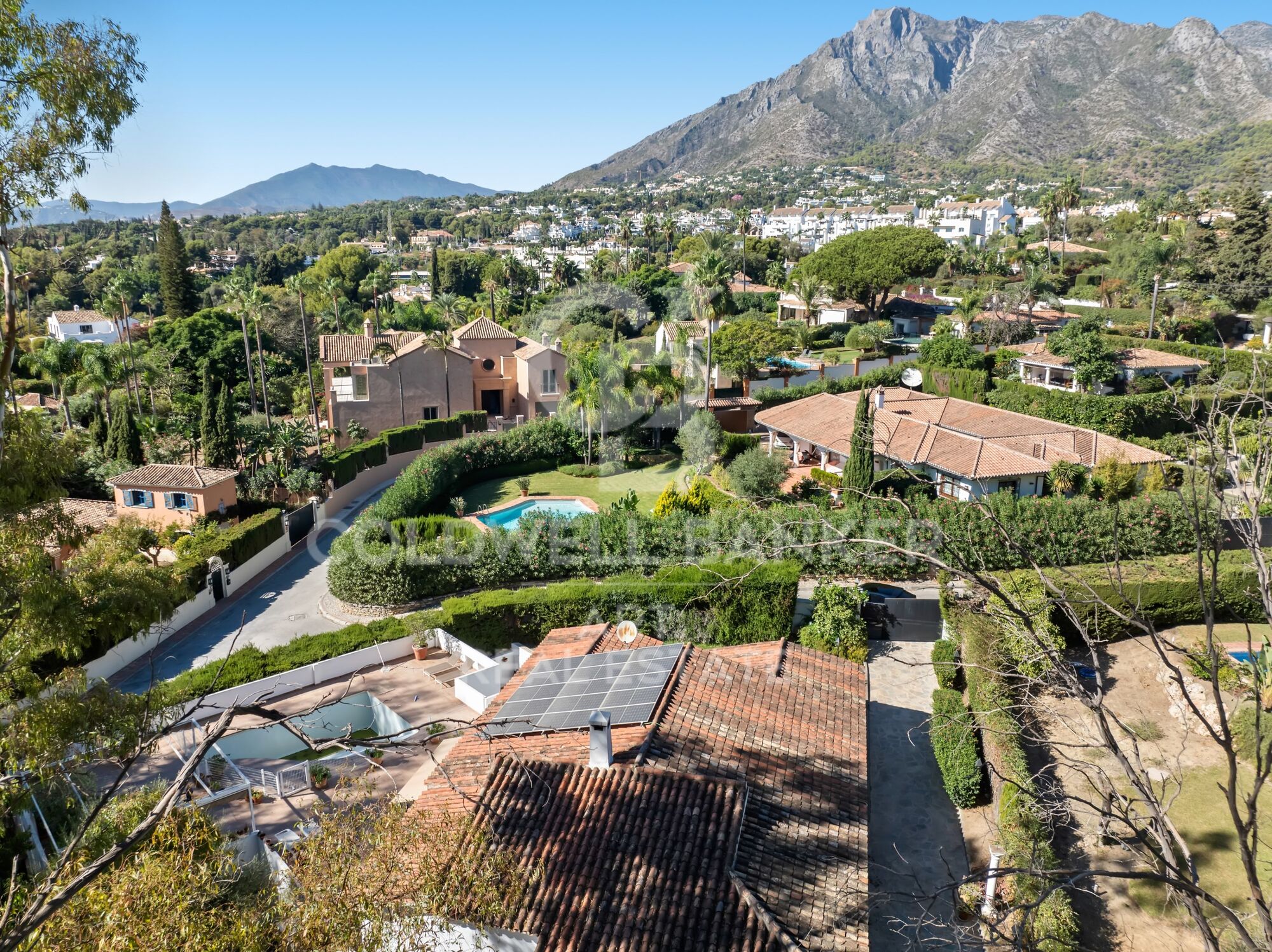 Encantadora vivienda de estilo andaluz-mediterráneo situada en La Merced, Marbella