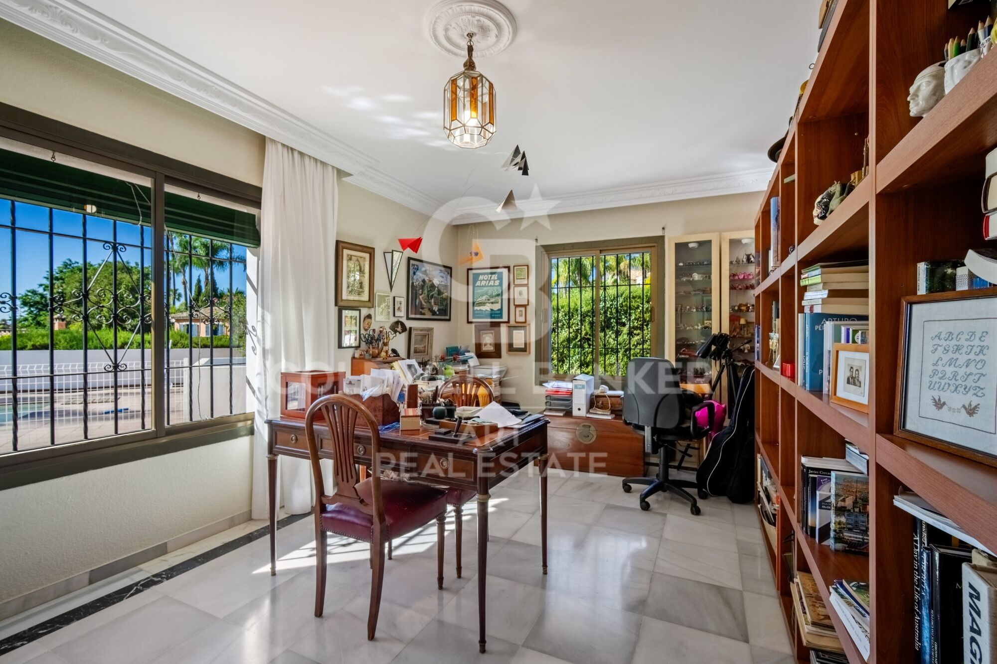 Encantadora vivienda de estilo andaluz-mediterráneo situada en La Merced, Marbella