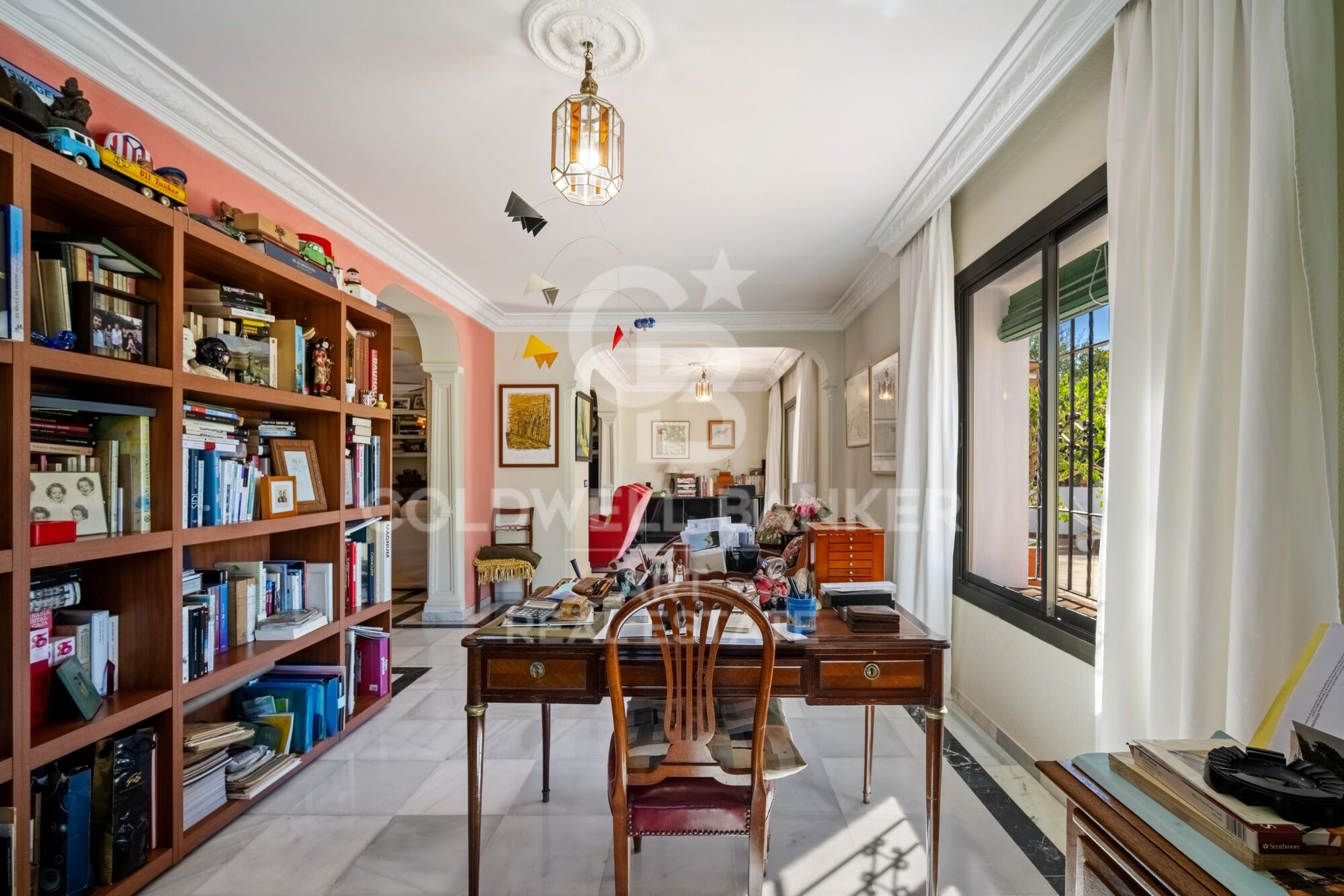 Encantadora vivienda de estilo andaluz-mediterráneo situada en La Merced, Marbella