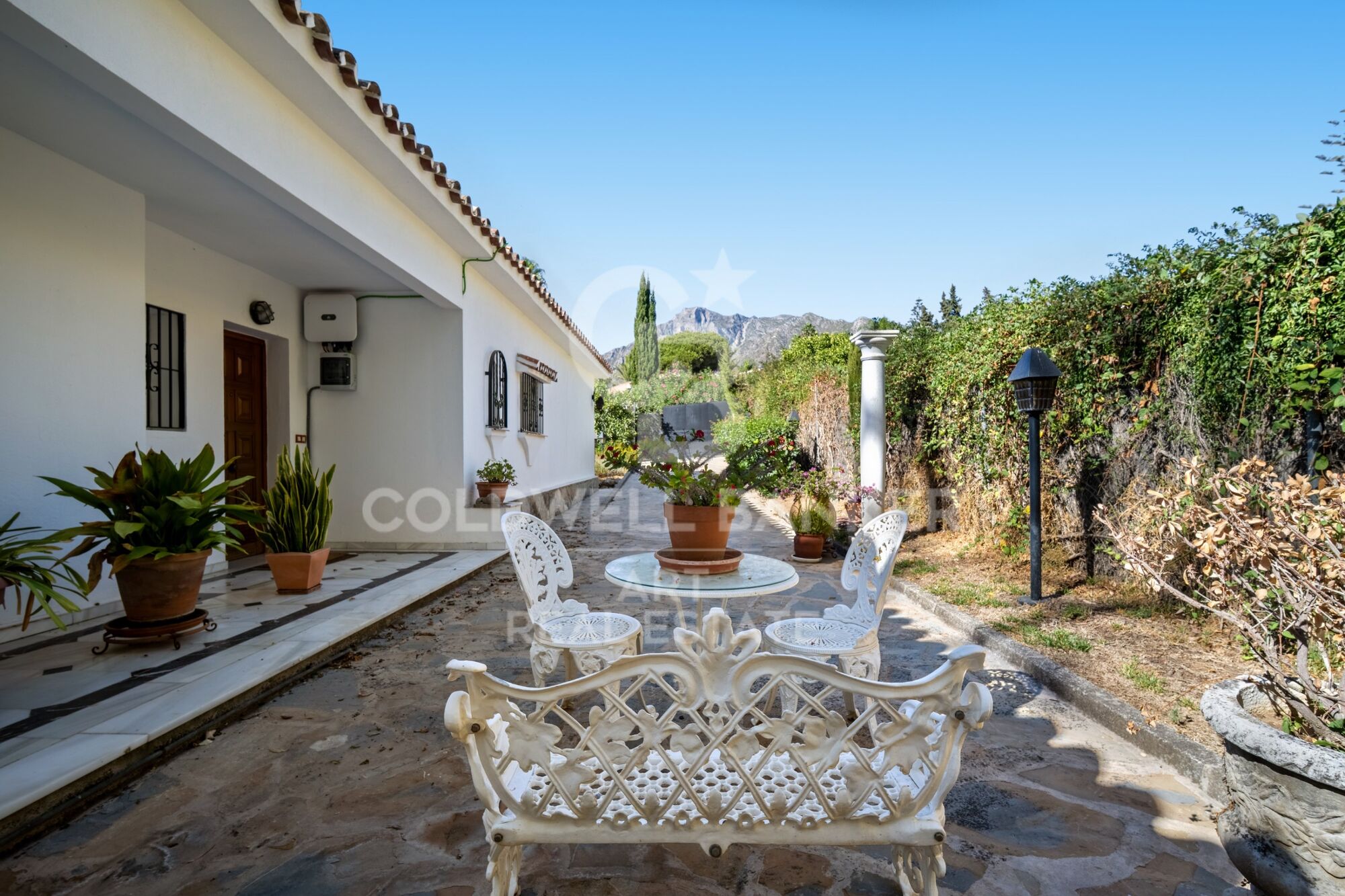 Encantadora vivienda de estilo andaluz-mediterráneo situada en La Merced, Marbella