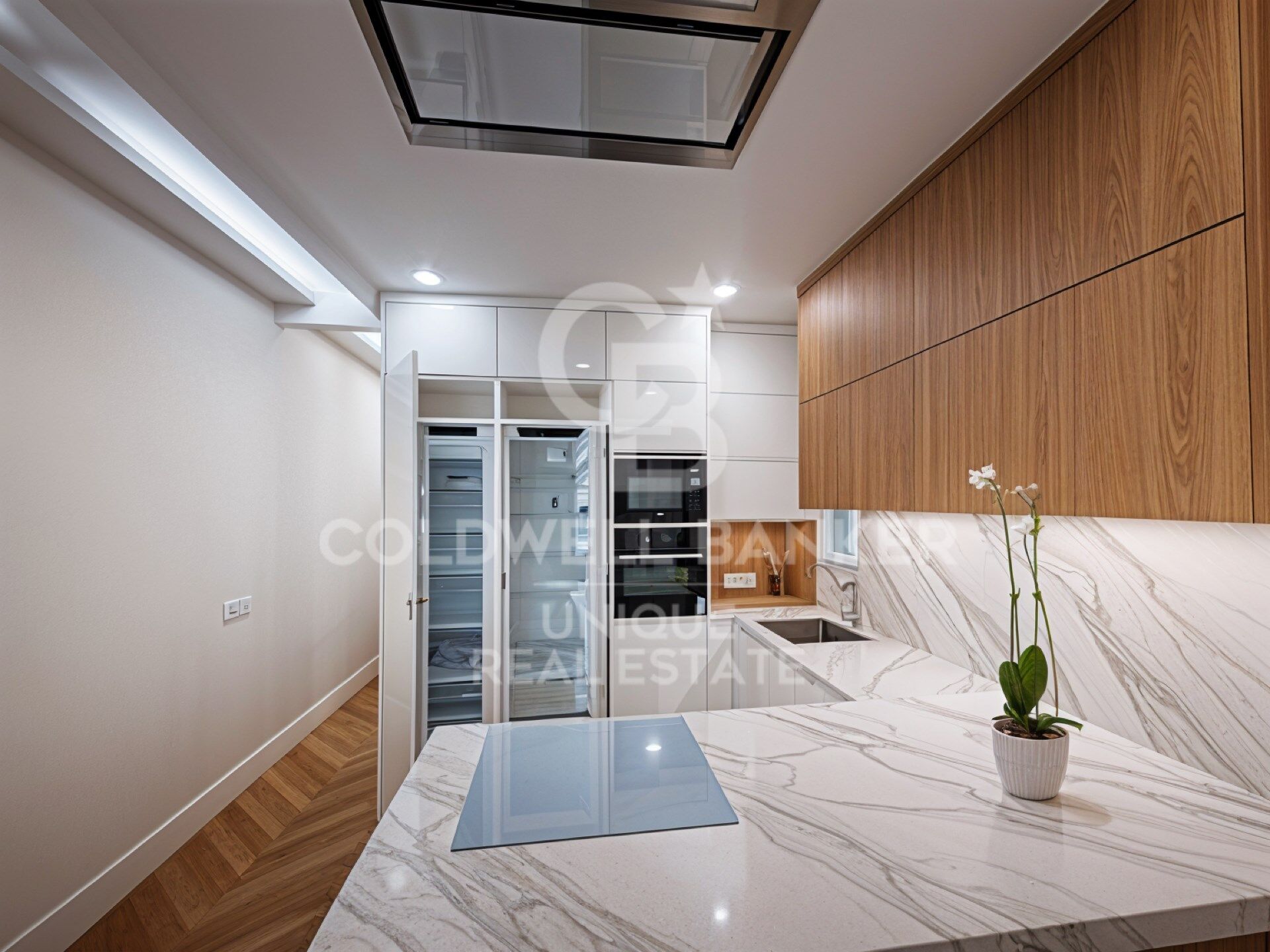 Renovated Two-Bedroom Apartment in Ibiza, Retiro