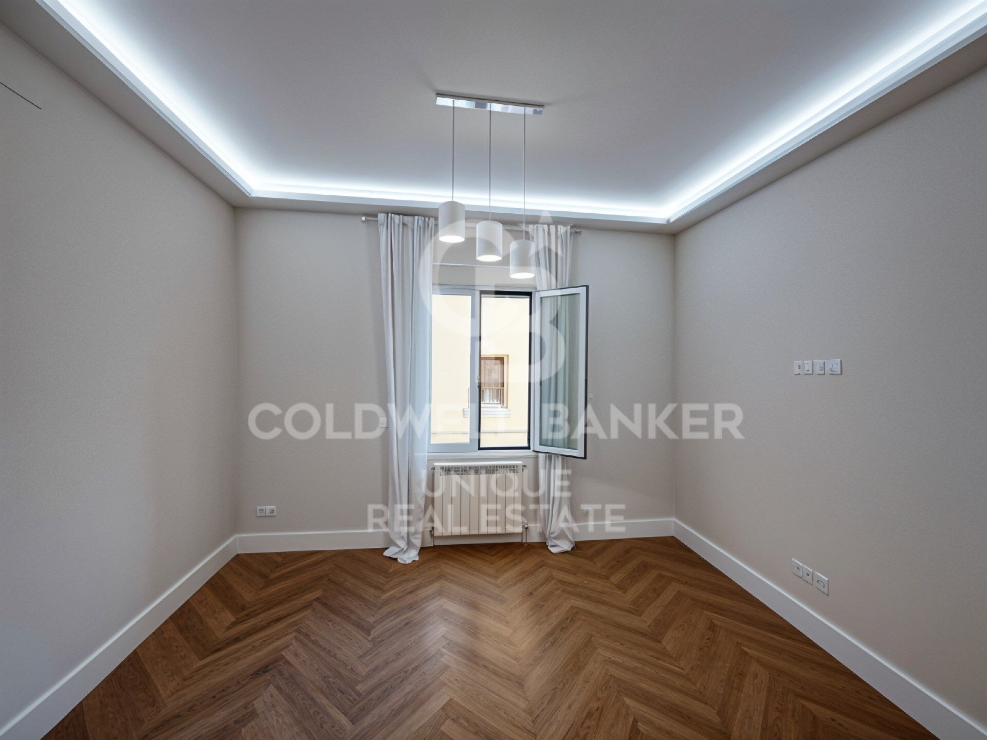 Renovated Two-Bedroom Apartment in Ibiza, Retiro