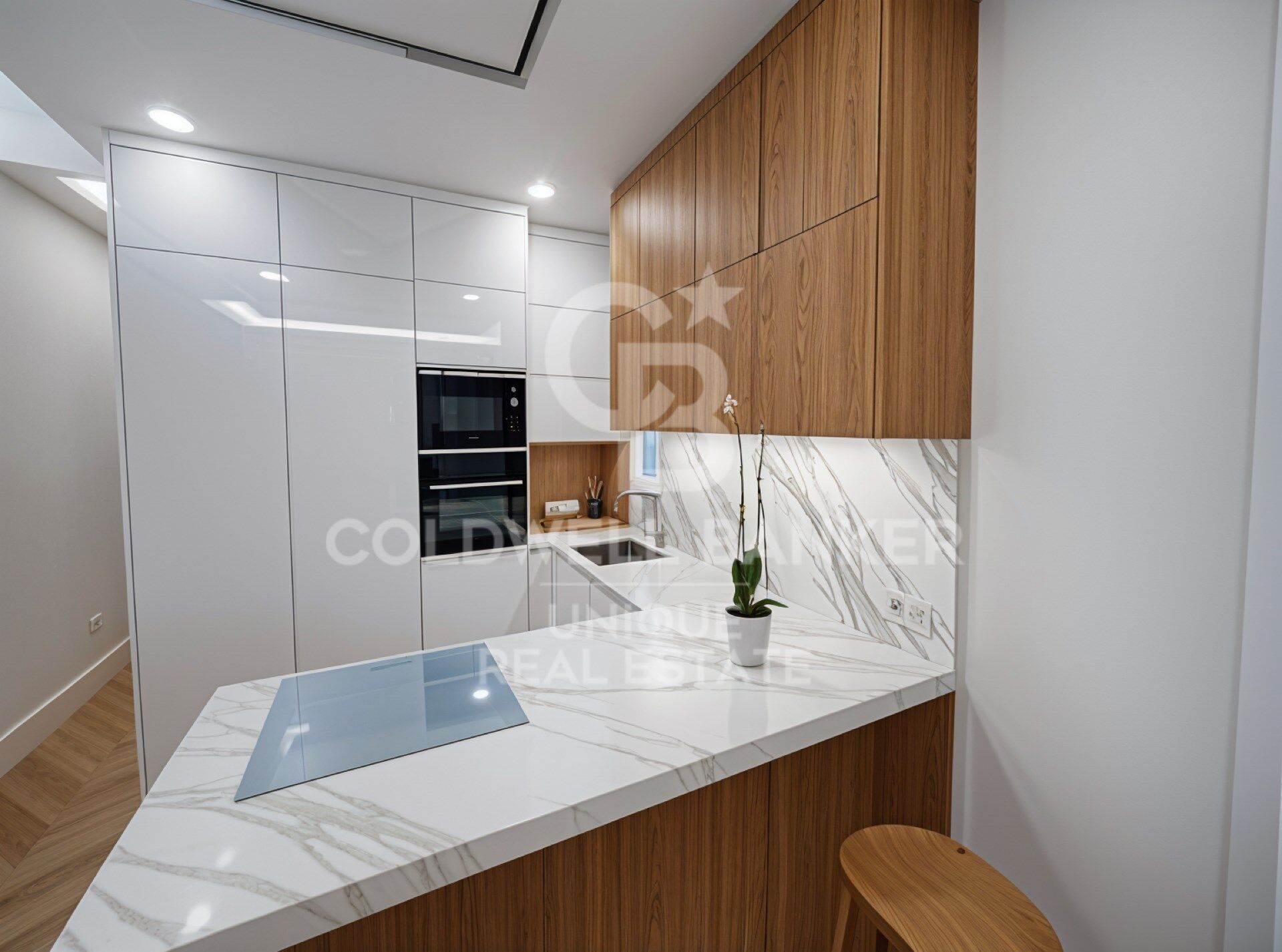 Renovated Two-Bedroom Apartment in Ibiza, Retiro