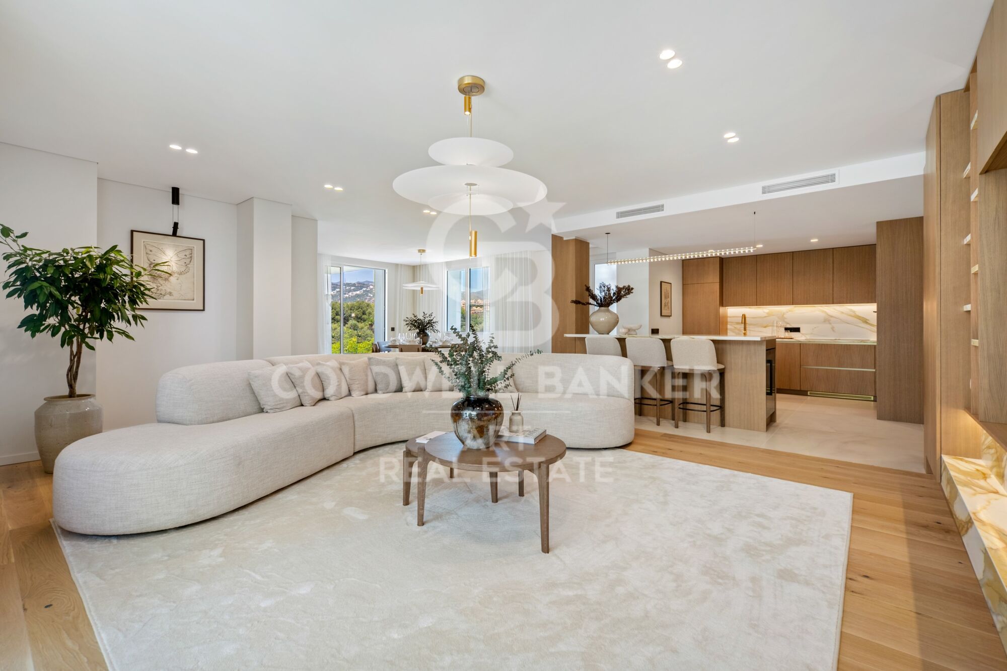 Spectacular penthouse located in Los Monteros- Marbella