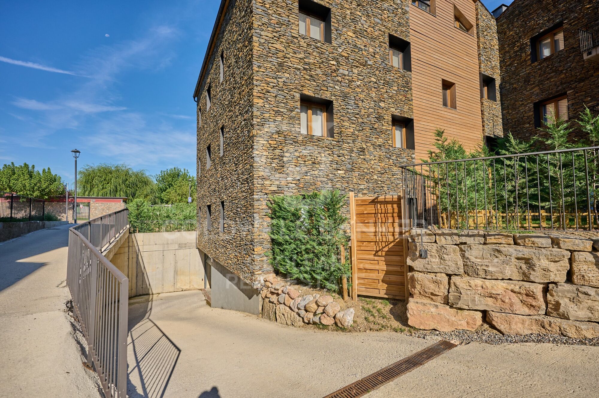 Apartamento de obra nueva con terraza en Bellver de Cerdanya