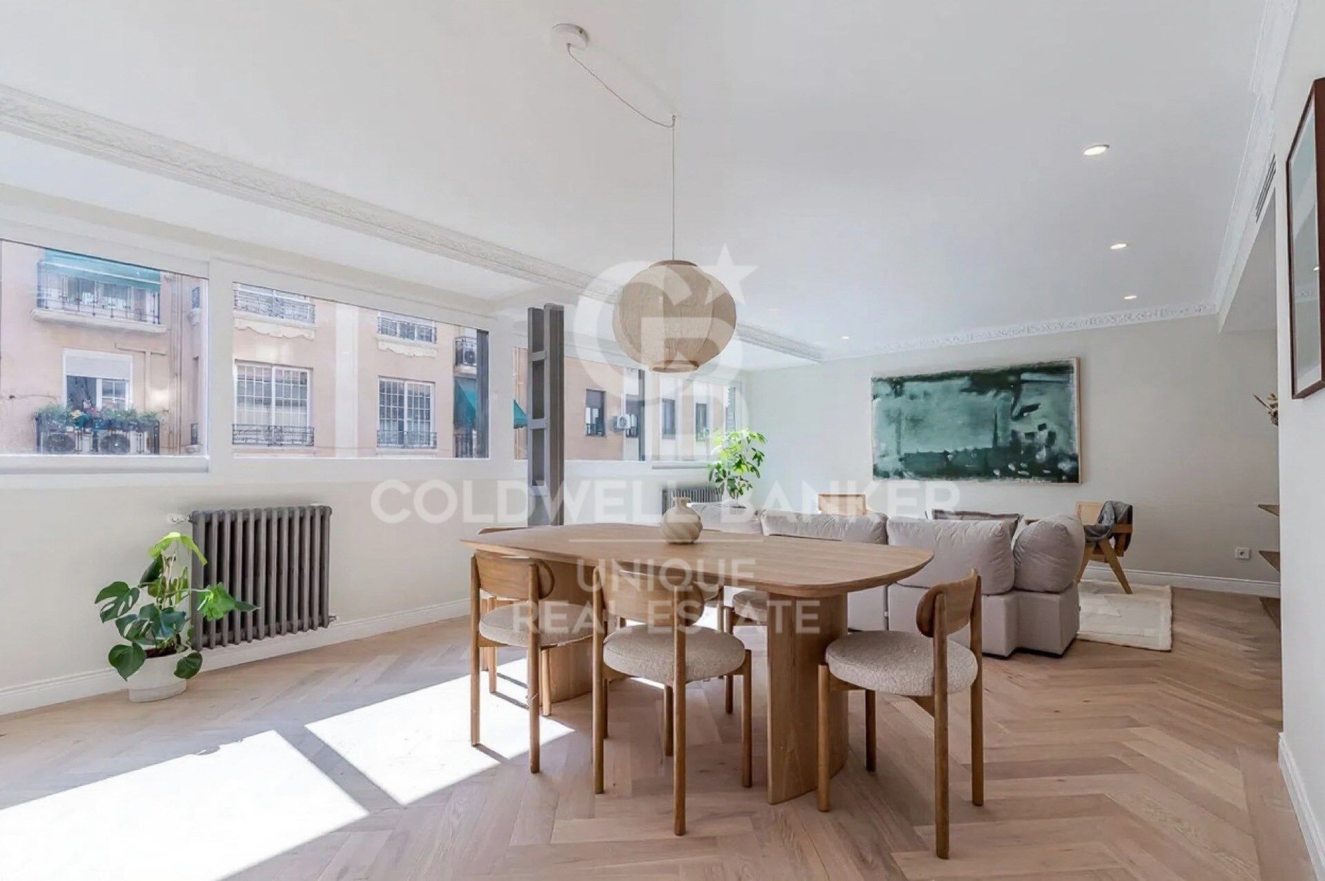 Piso de 3 habitaciones con garaje en Chamberí