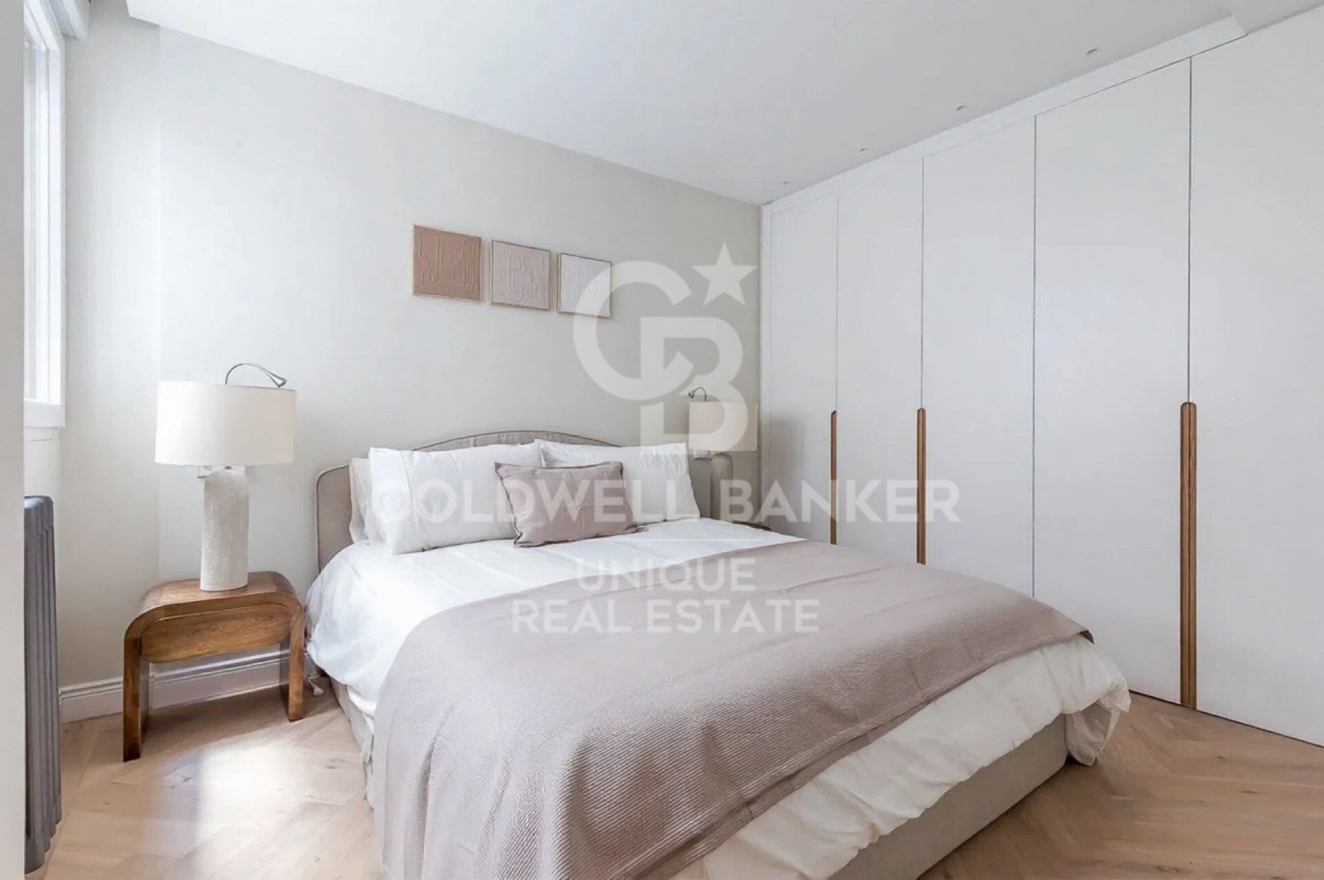 Piso de 3 habitaciones con garaje en Chamberí