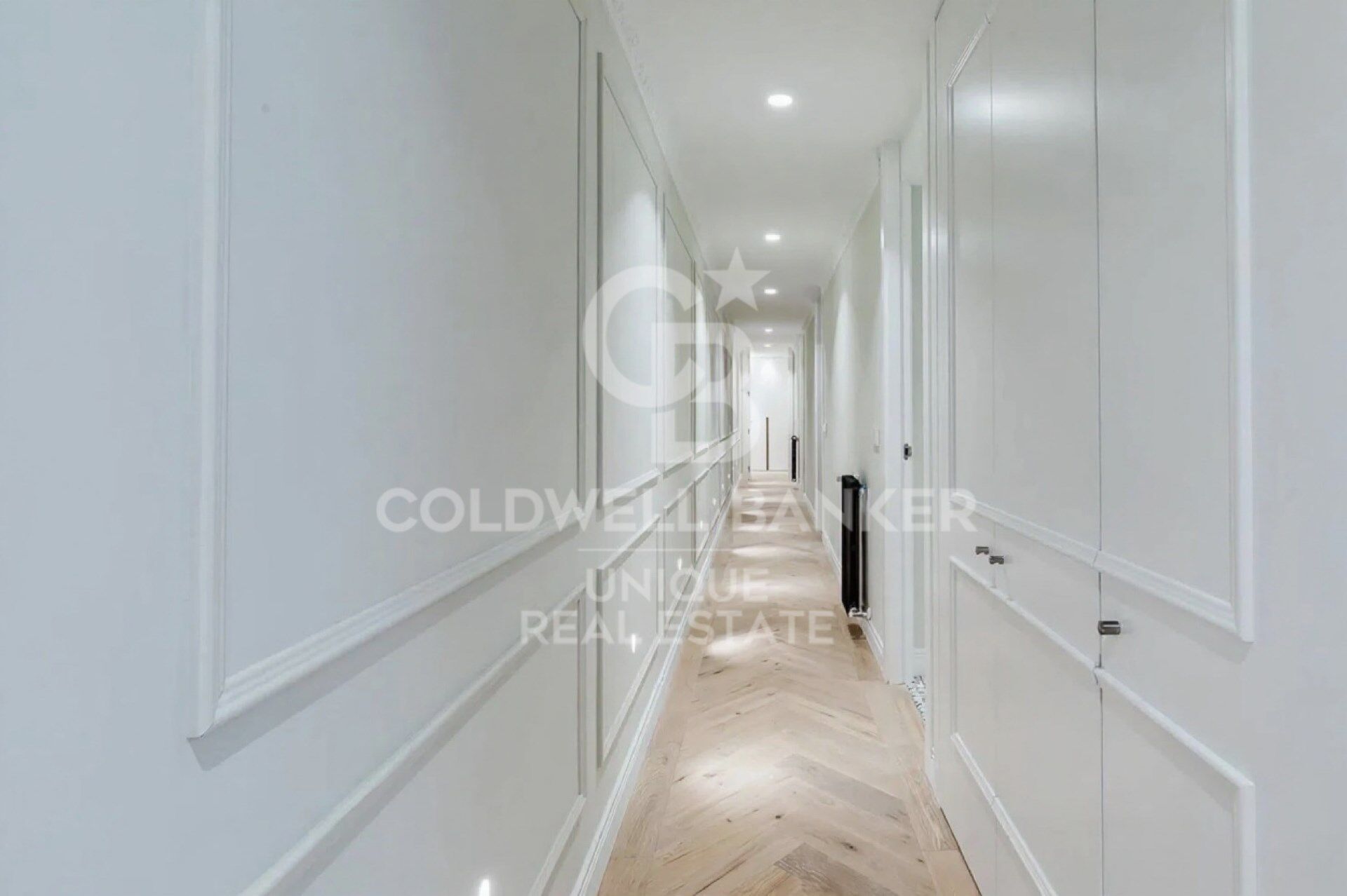 Piso de 3 habitaciones con garaje en Chamberí