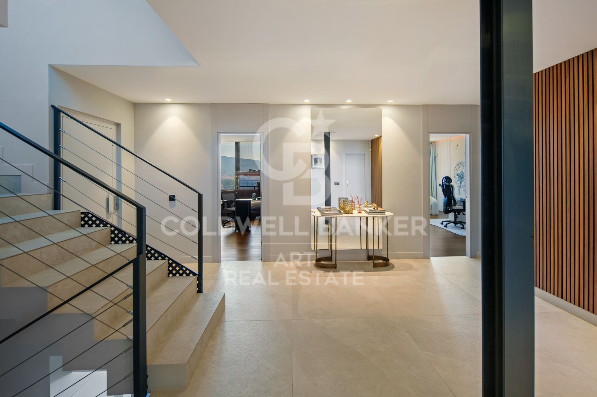 Spectaculaire villa sur plan, située dans l'enclave exclusive de La Mairena, Marbella
