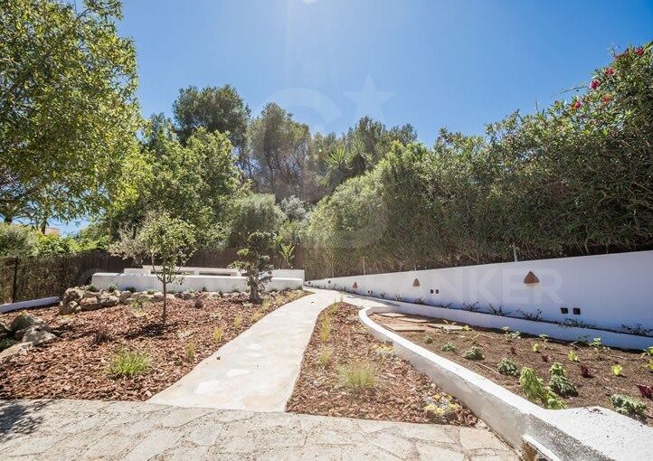 Magnifica Villa de estilo ibicenco con casa de invitados en La Lluca, Jávea
