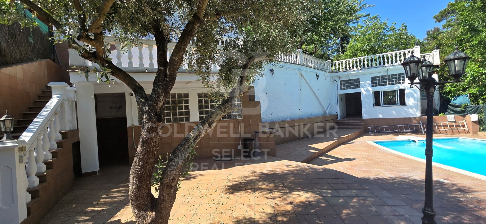Chalet 5 Bedrooms +2 Sale Castellar del Vallès