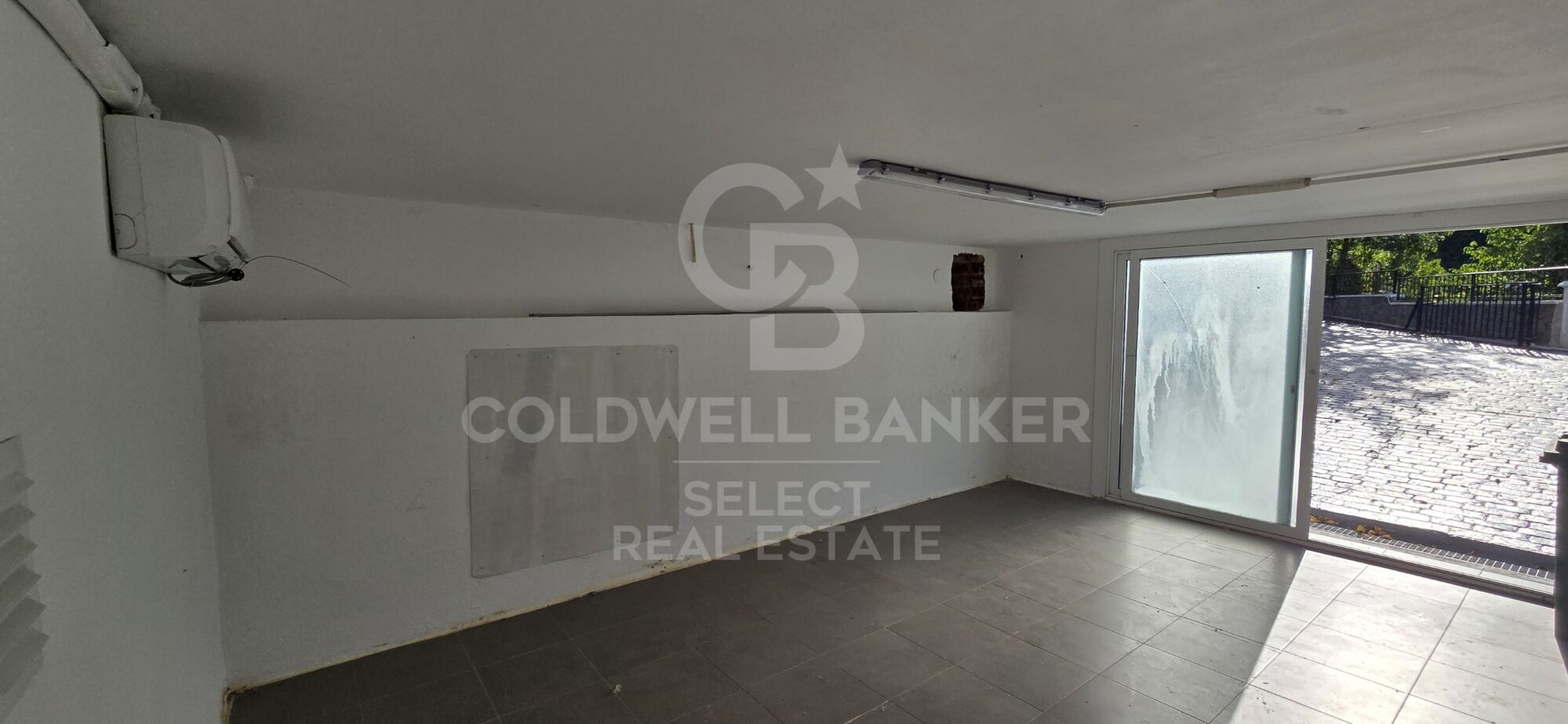 Chalet 5 Bedrooms +2 Sale Castellar del Vallès