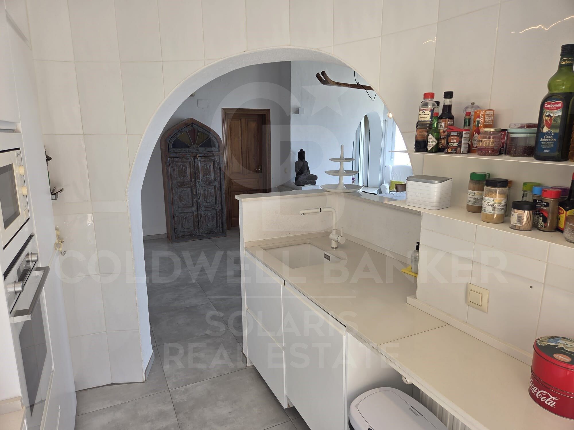 Exclusiva villa con espectaculares vistas al mar, piscina infinity y orientación sureste