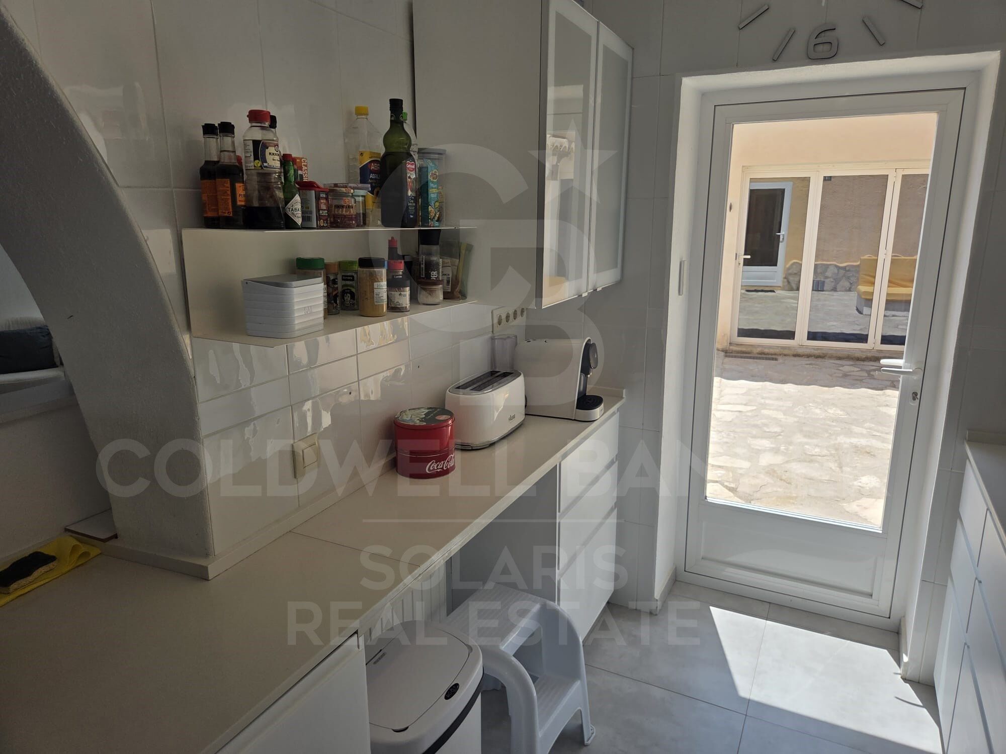 Exclusiva villa con espectaculares vistas al mar, piscina infinity y orientación sureste