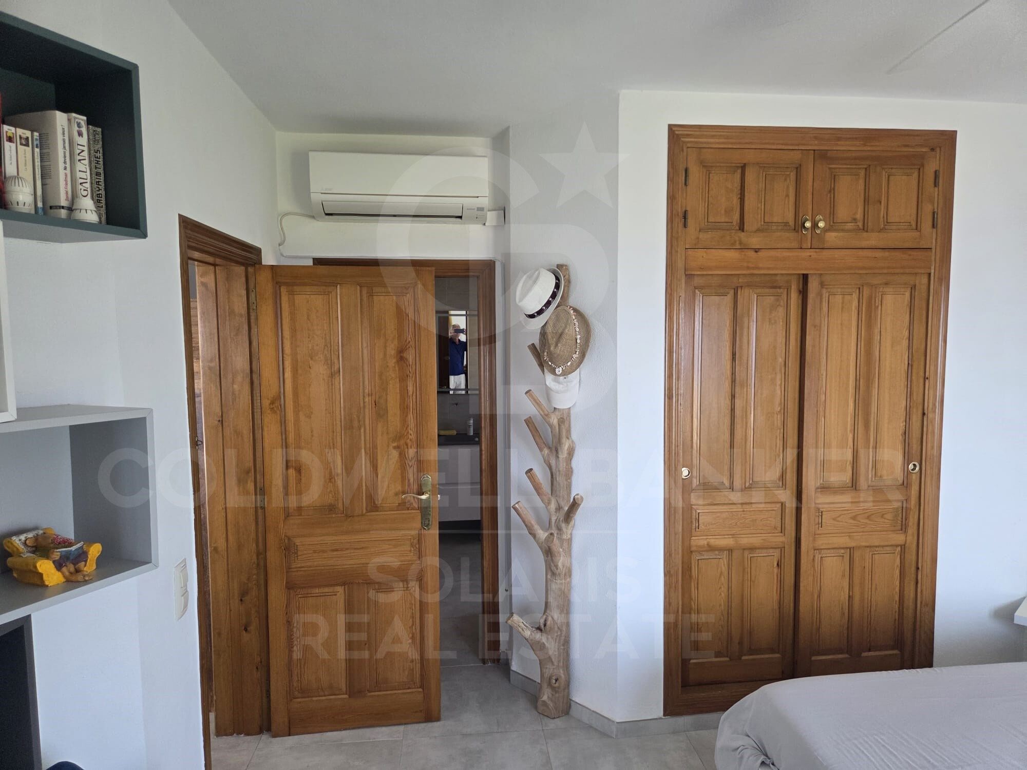 Exclusiva villa con espectaculares vistas al mar, piscina infinity y orientación sureste