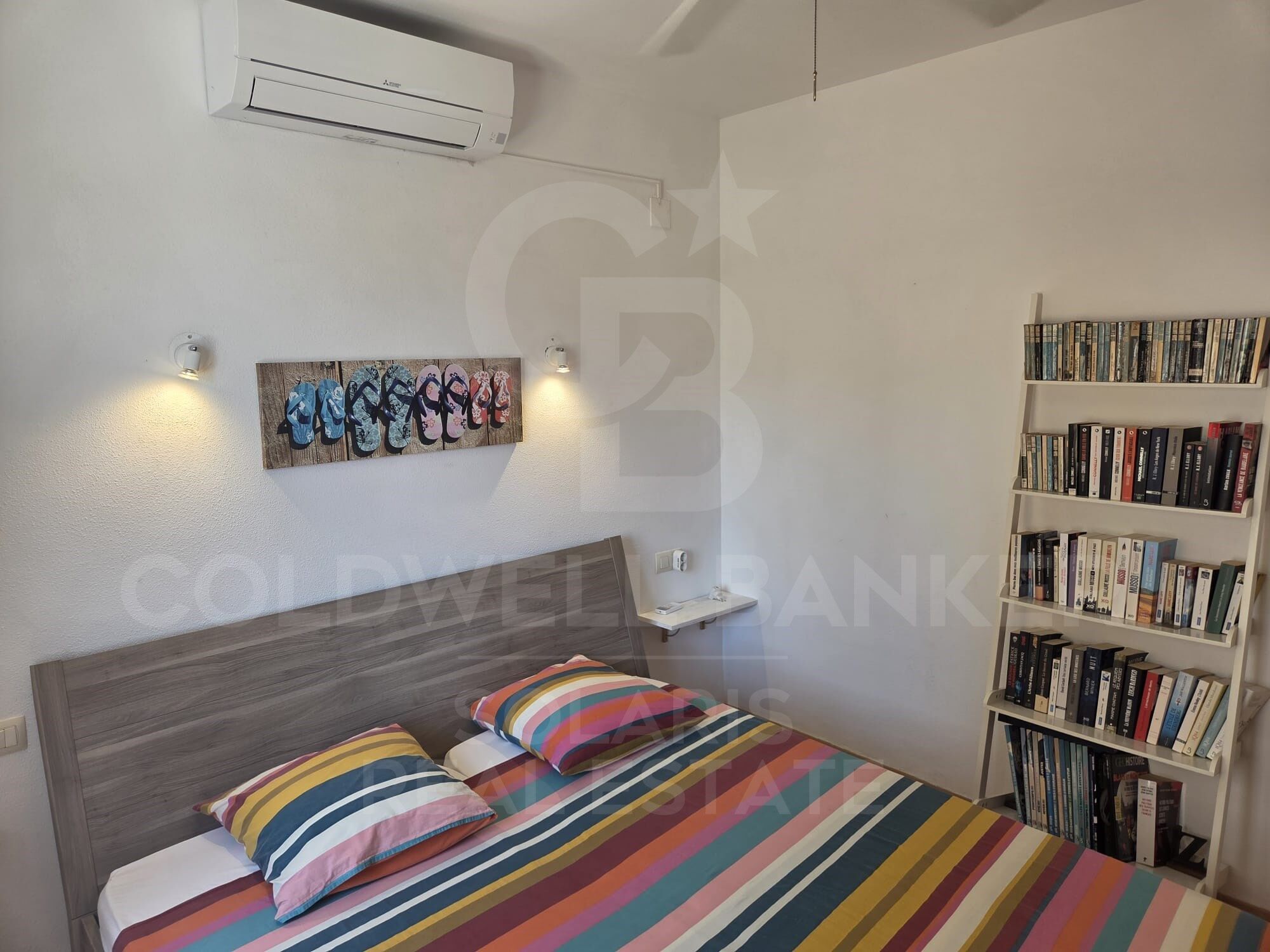 Exclusiva villa con espectaculares vistas al mar, piscina infinity y orientación sureste