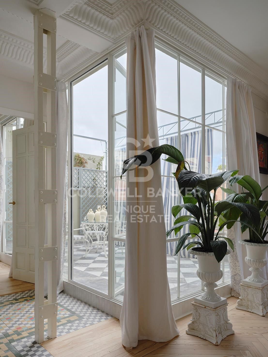 Renoviertes Penthouse mit zwei Schlafzimmern und Terrasse in Justicia
