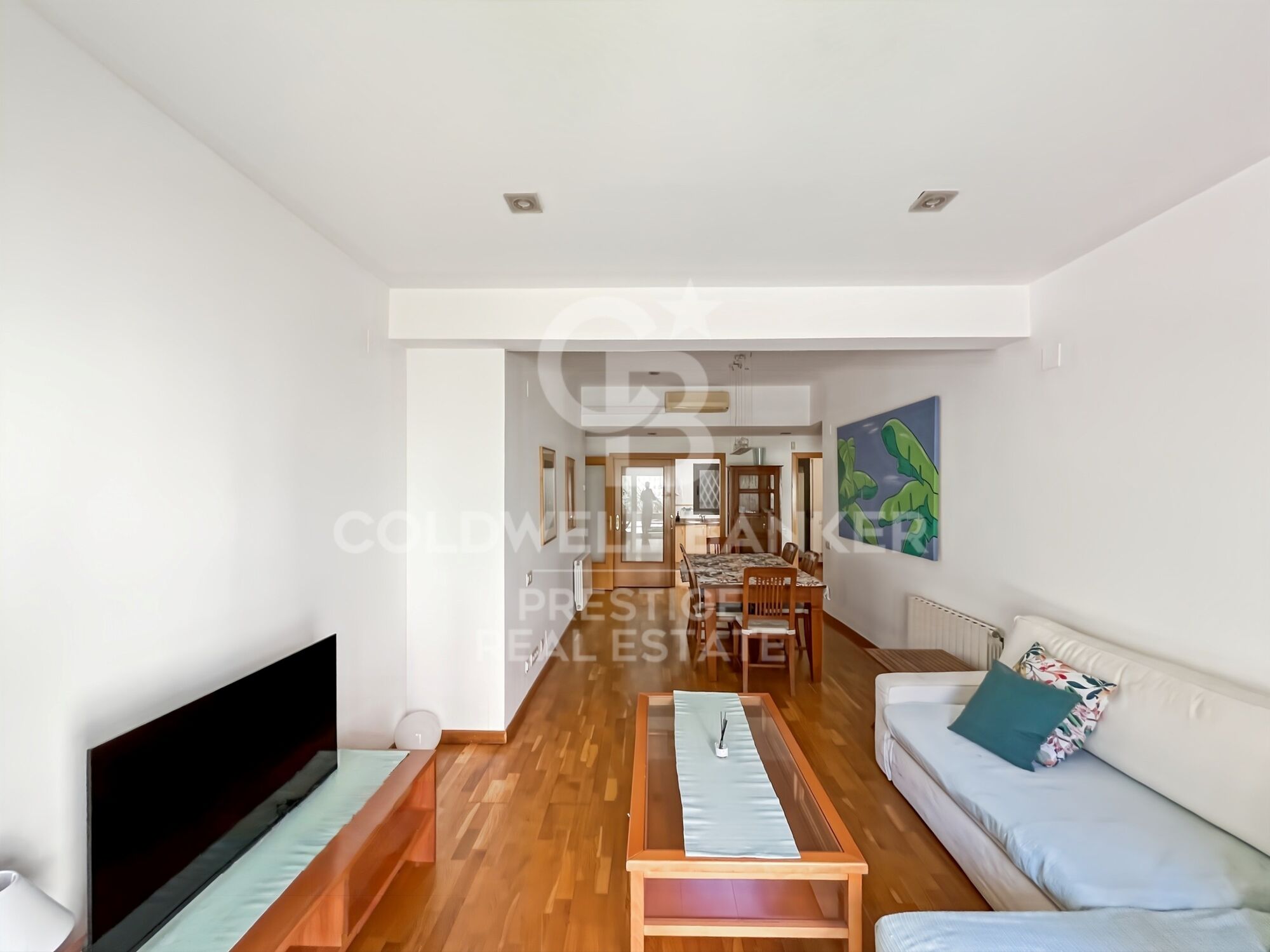 Appartement avec terrasse en location saisonnière à El Clot