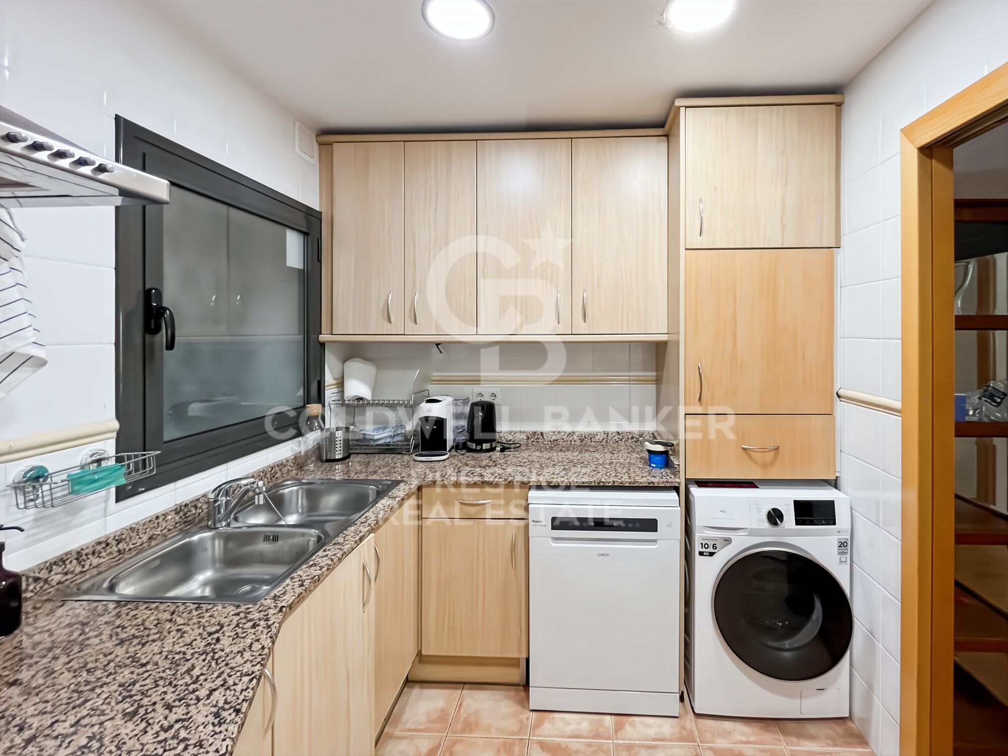 Appartement avec terrasse en location saisonnière à El Clot
