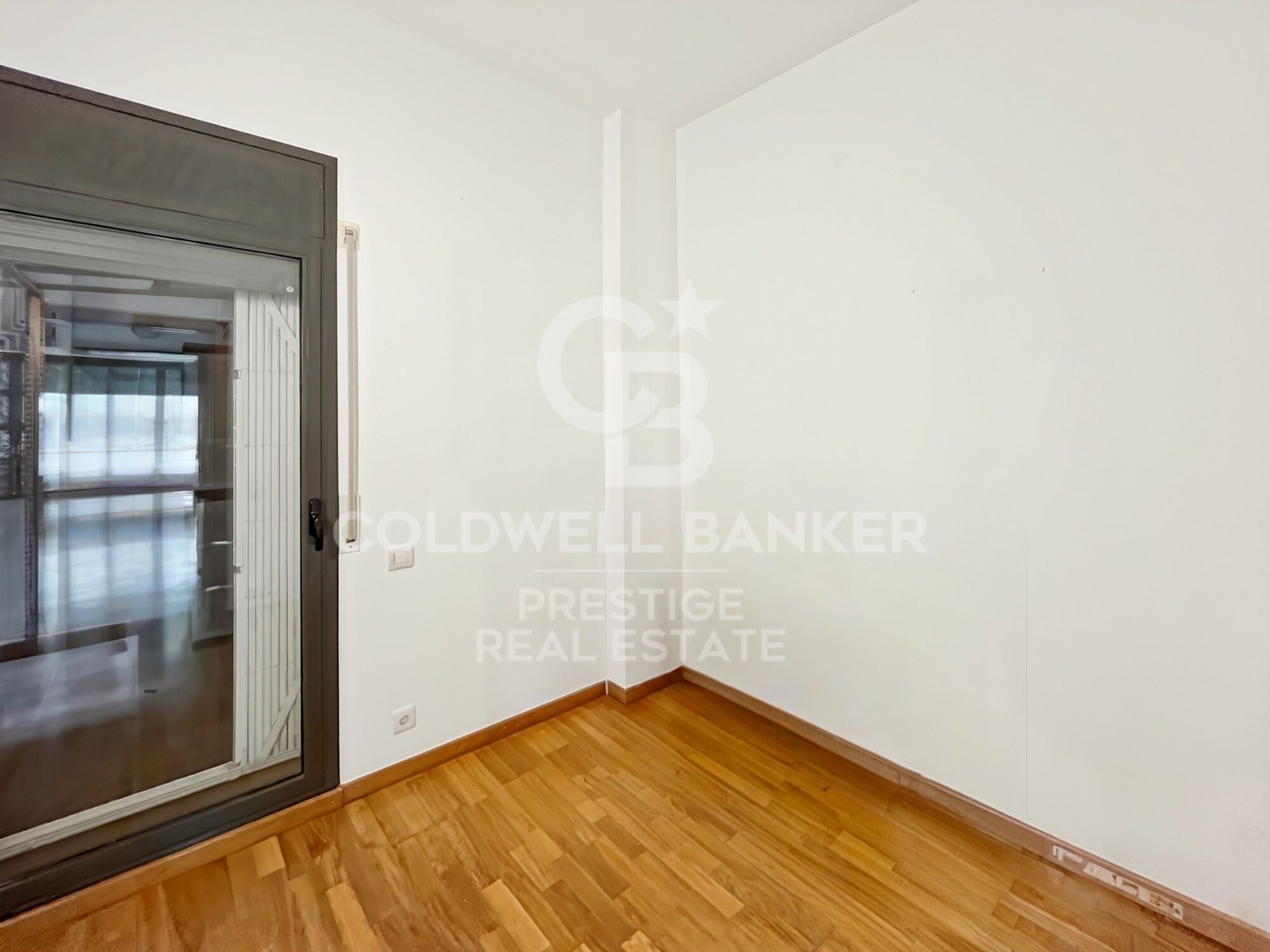 Appartement avec terrasse en location saisonnière à El Clot