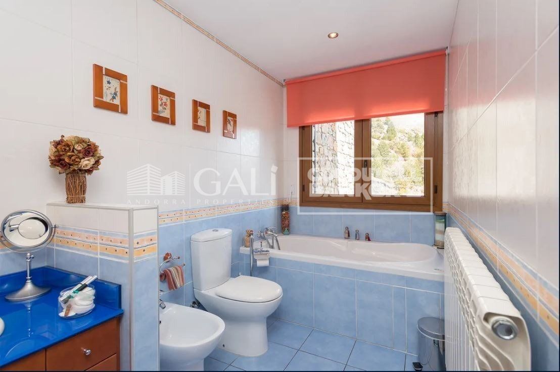 Villa 5 Bedrooms Sale Canillo