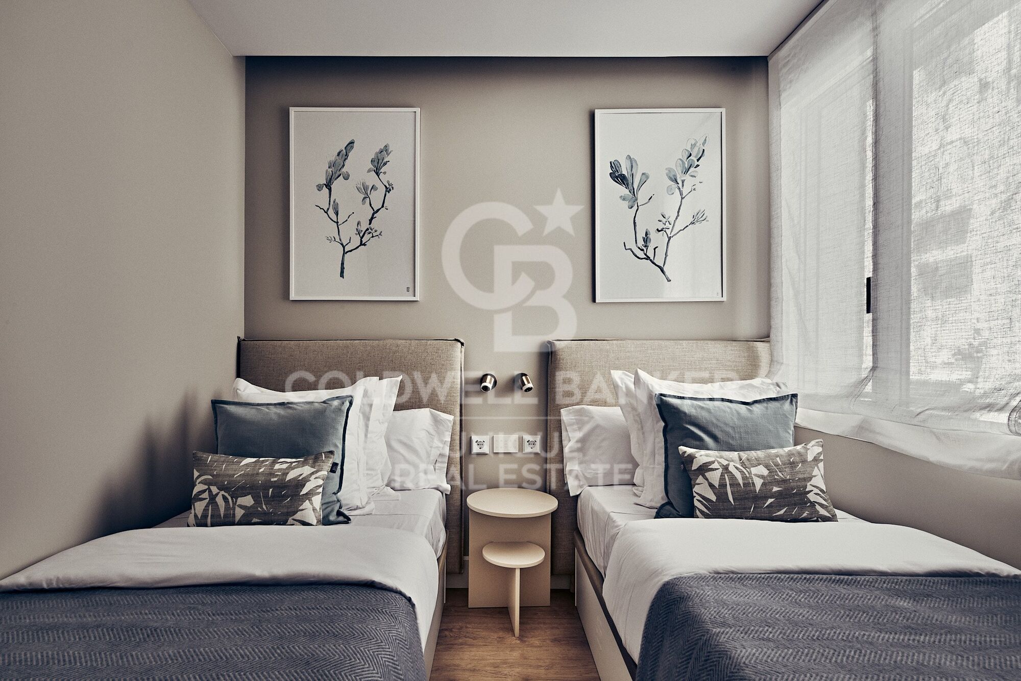 Appartement de 4 chambres avec balcons à Goya