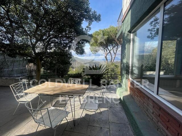 Apartamento en alquiler en Vallvidrera con terraza y jardín