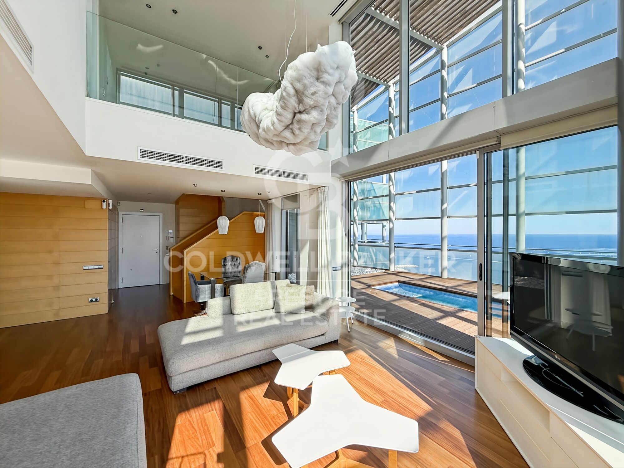 Luxury Duplex Penthouse with Private Pool on the Seafront