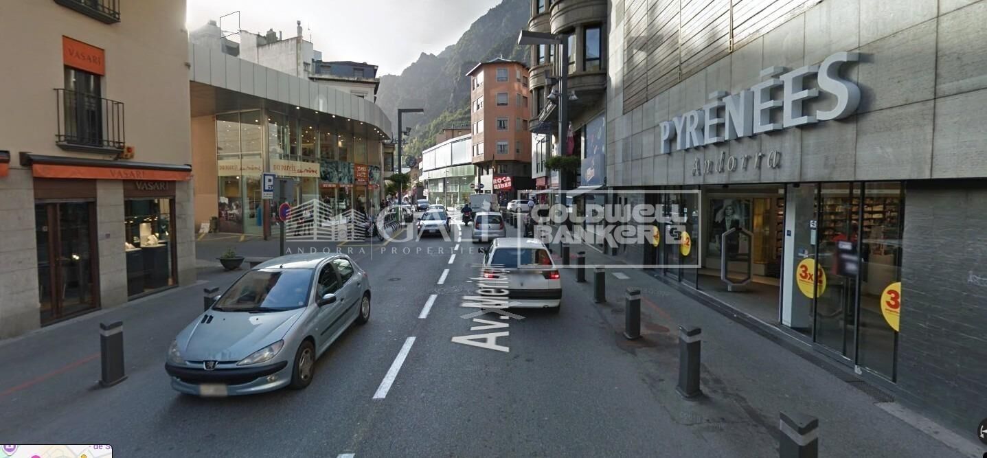 Local commercial Location Andorra la Vella