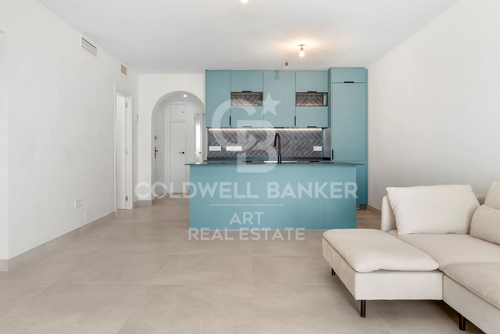 Elegant ground floor apartment in Nueva Andalucía
