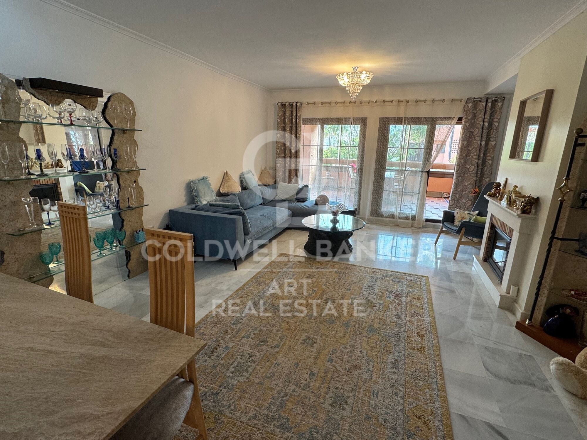 Grand appartement de 4 chambres à côté de la plage à Hacienda del Sol