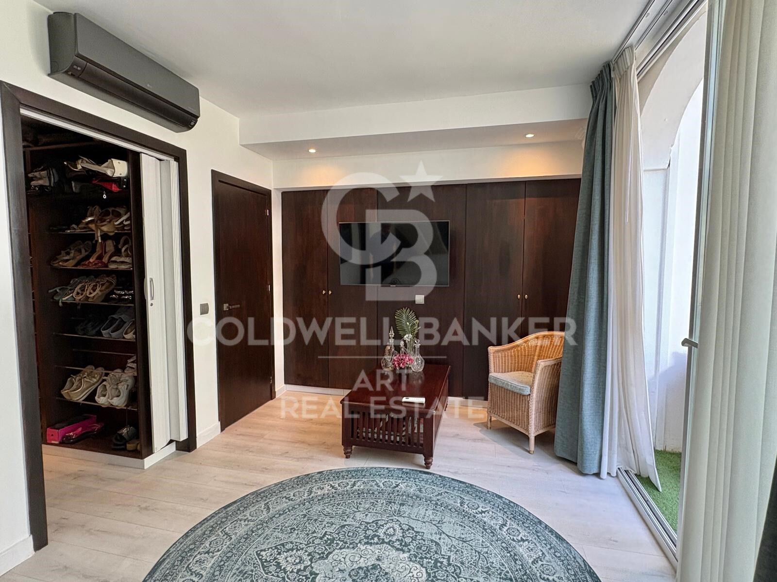 Appartement de 2 chambres entièrement rénové à Los Balcones de La Quinta, Benahavís