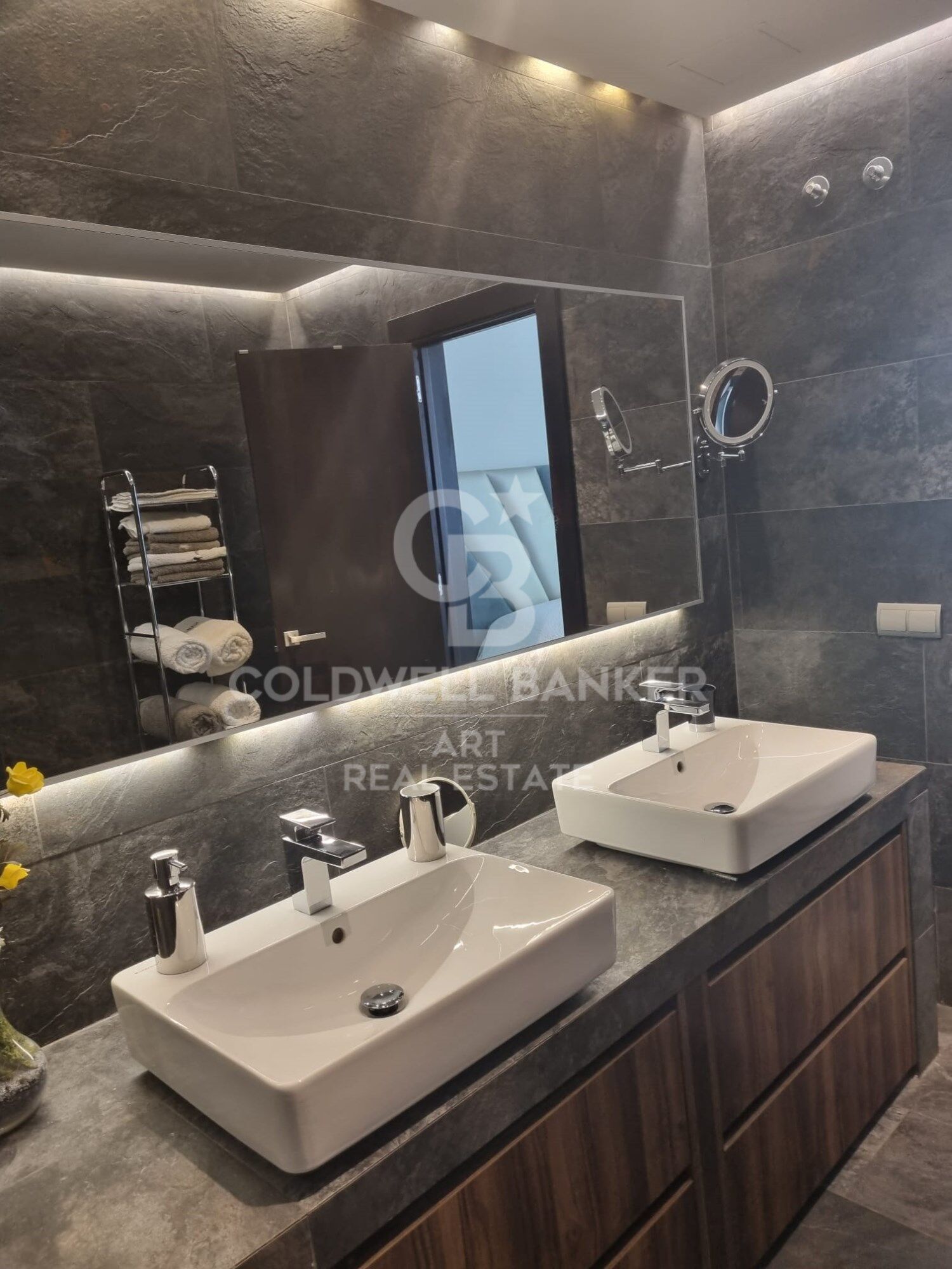 Appartement de 2 chambres entièrement rénové à Los Balcones de La Quinta, Benahavís