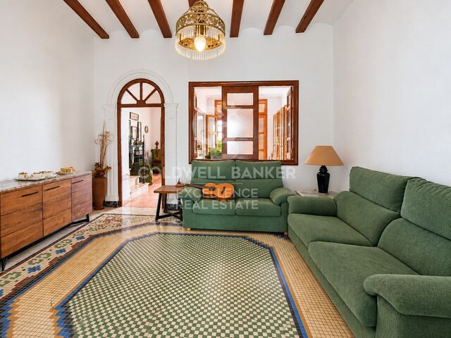 Traditional house with patio and Mediterranean charm for rent in Alginet, Valencia