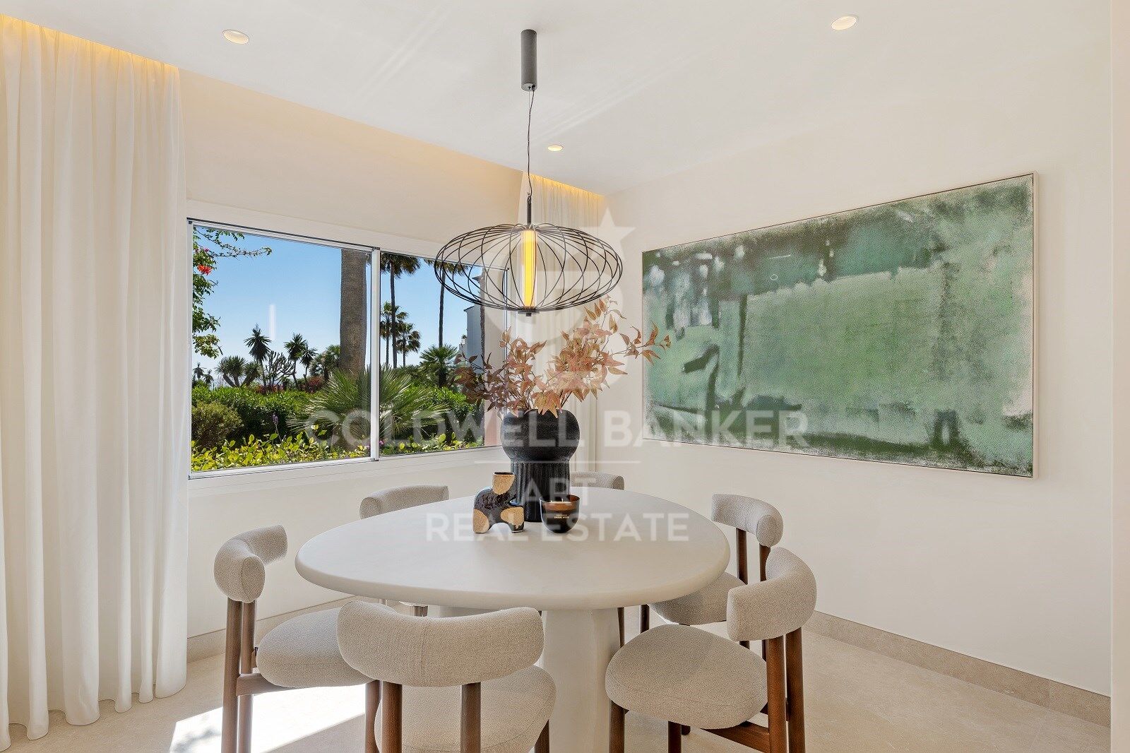 Beautiful apartment located on the beachfront in Costalita- Estepona