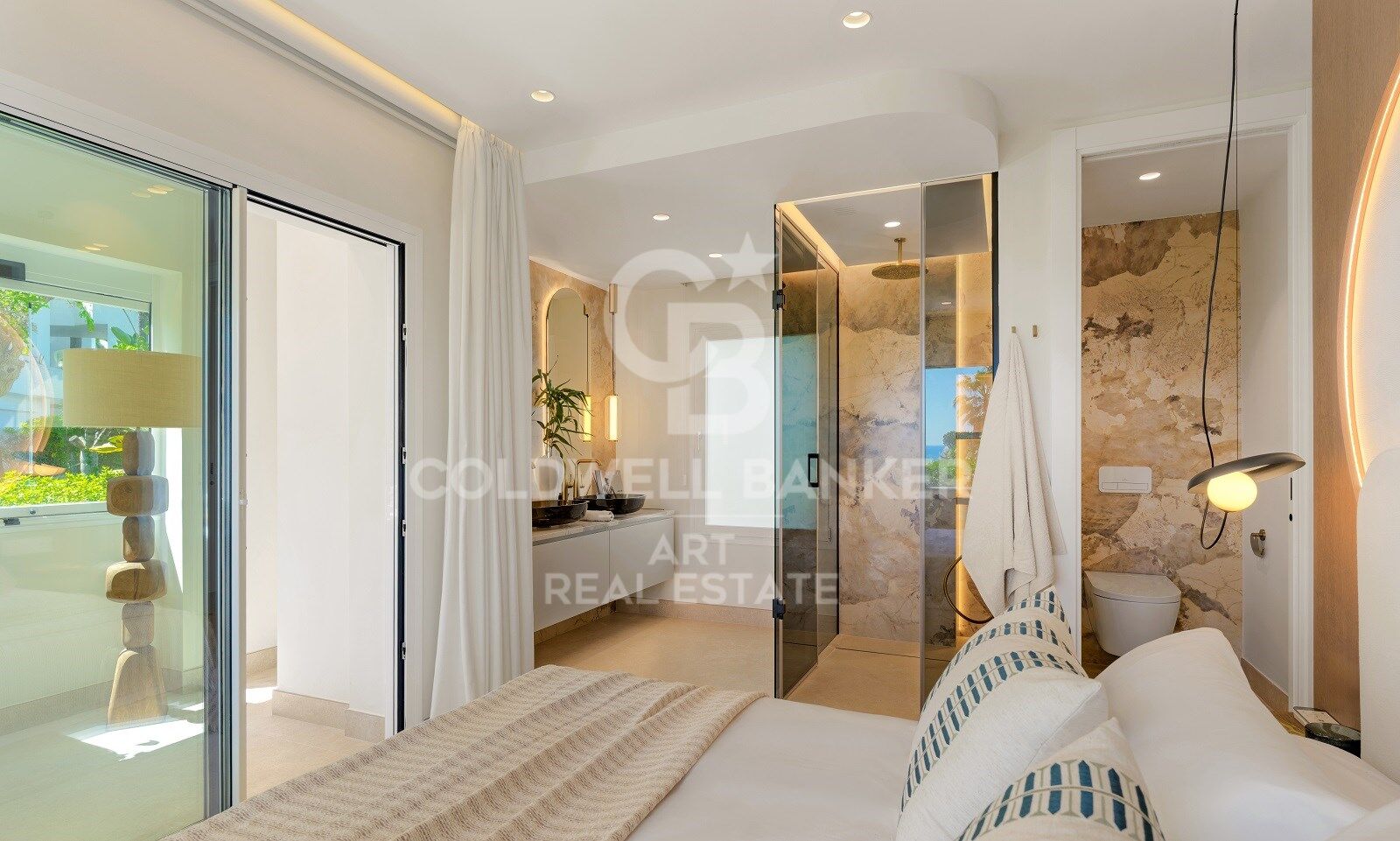 Beautiful apartment located on the beachfront in Costalita- Estepona