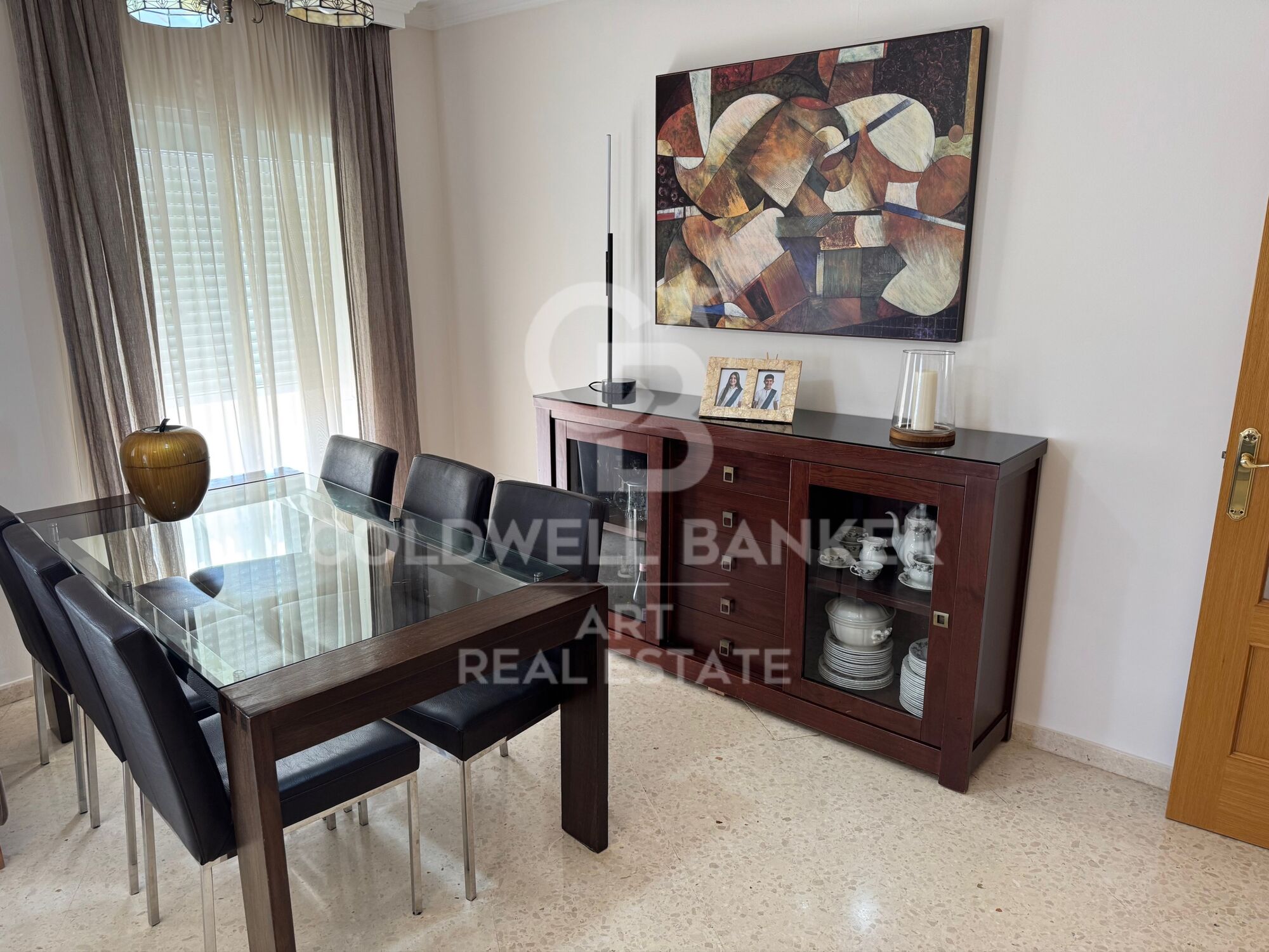 Spectaculaire penthouse de 4 chambres dans le centre d'Estepona